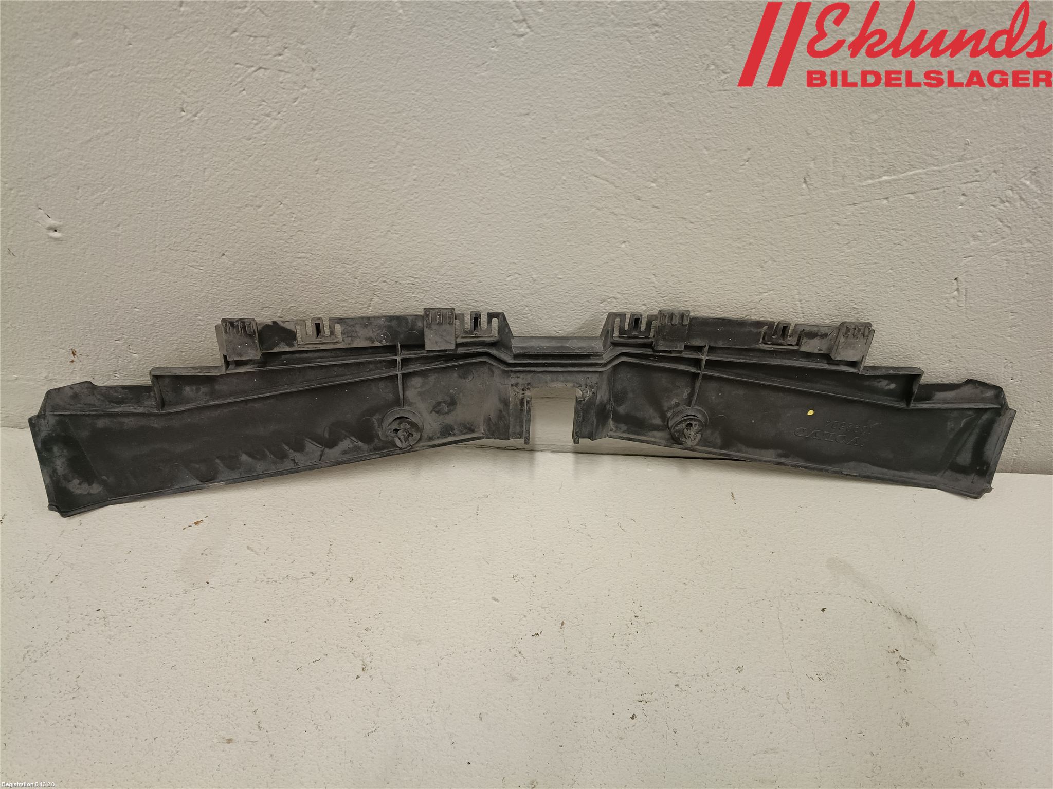 Volvo 940 91-98 Täckplast Front