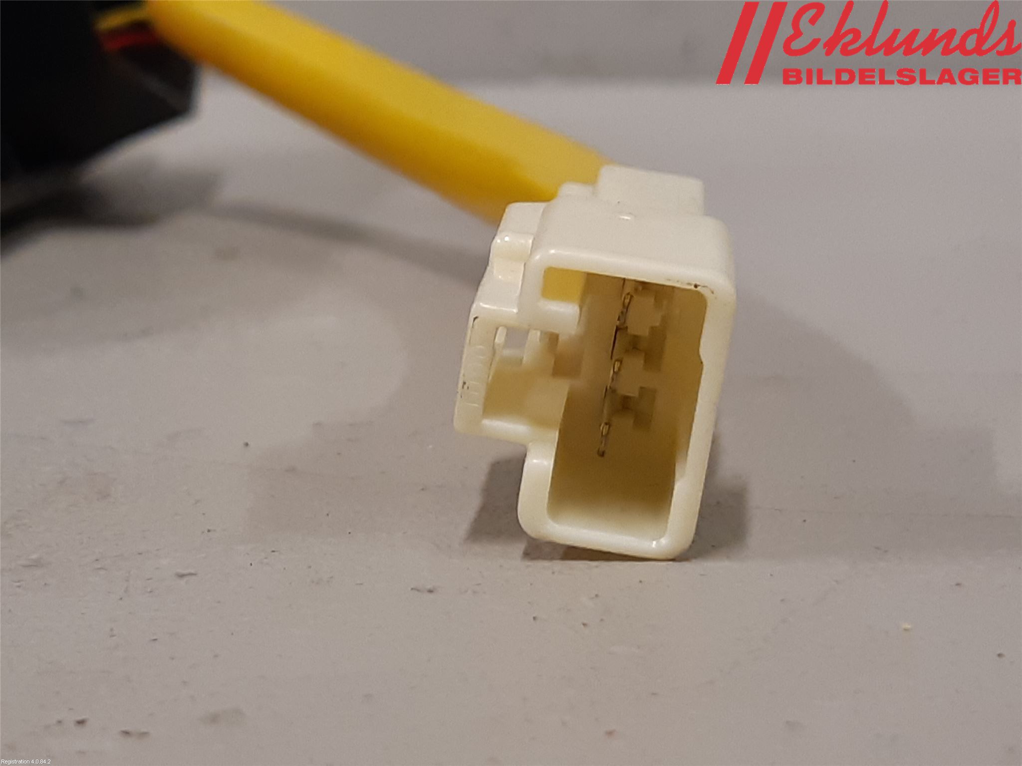 Mitsubishi OUTLANDER 13-21 Bakluckehandtag