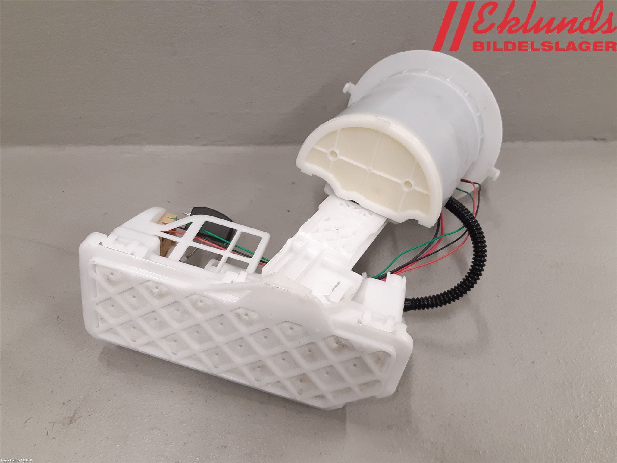 Toyota COROLLA 19- Bränslepump El