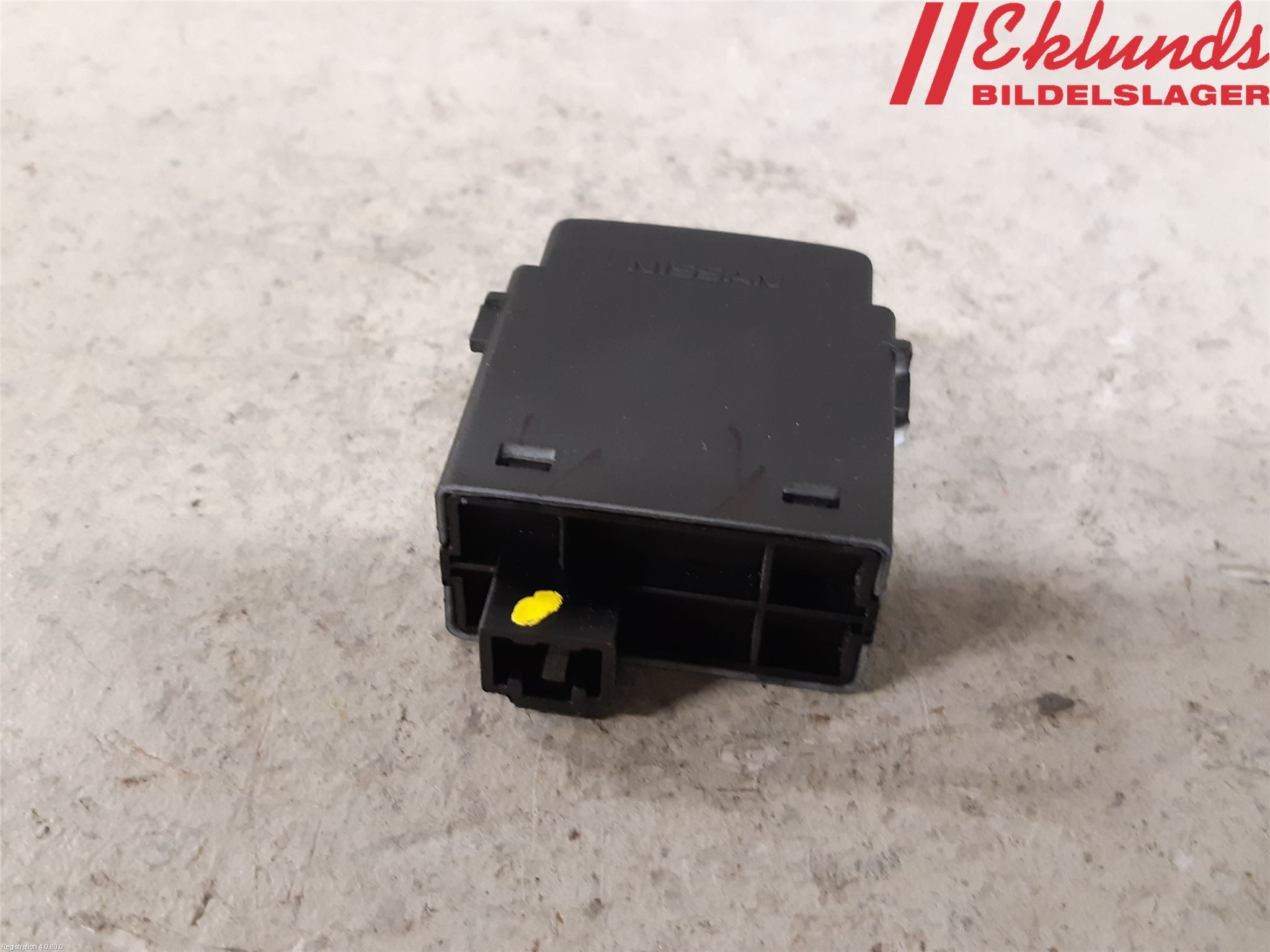 Nissan JUKE 14-19 Str Ljusvidd Reglering