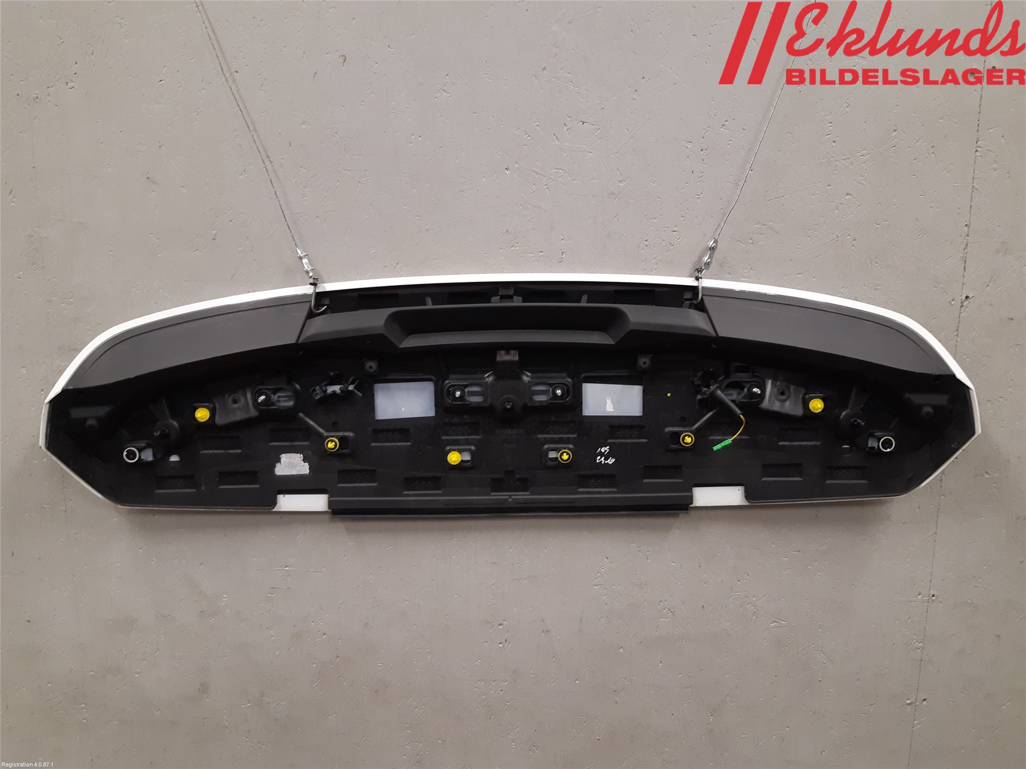 Volvo V60 19- Spoiler Baklucka