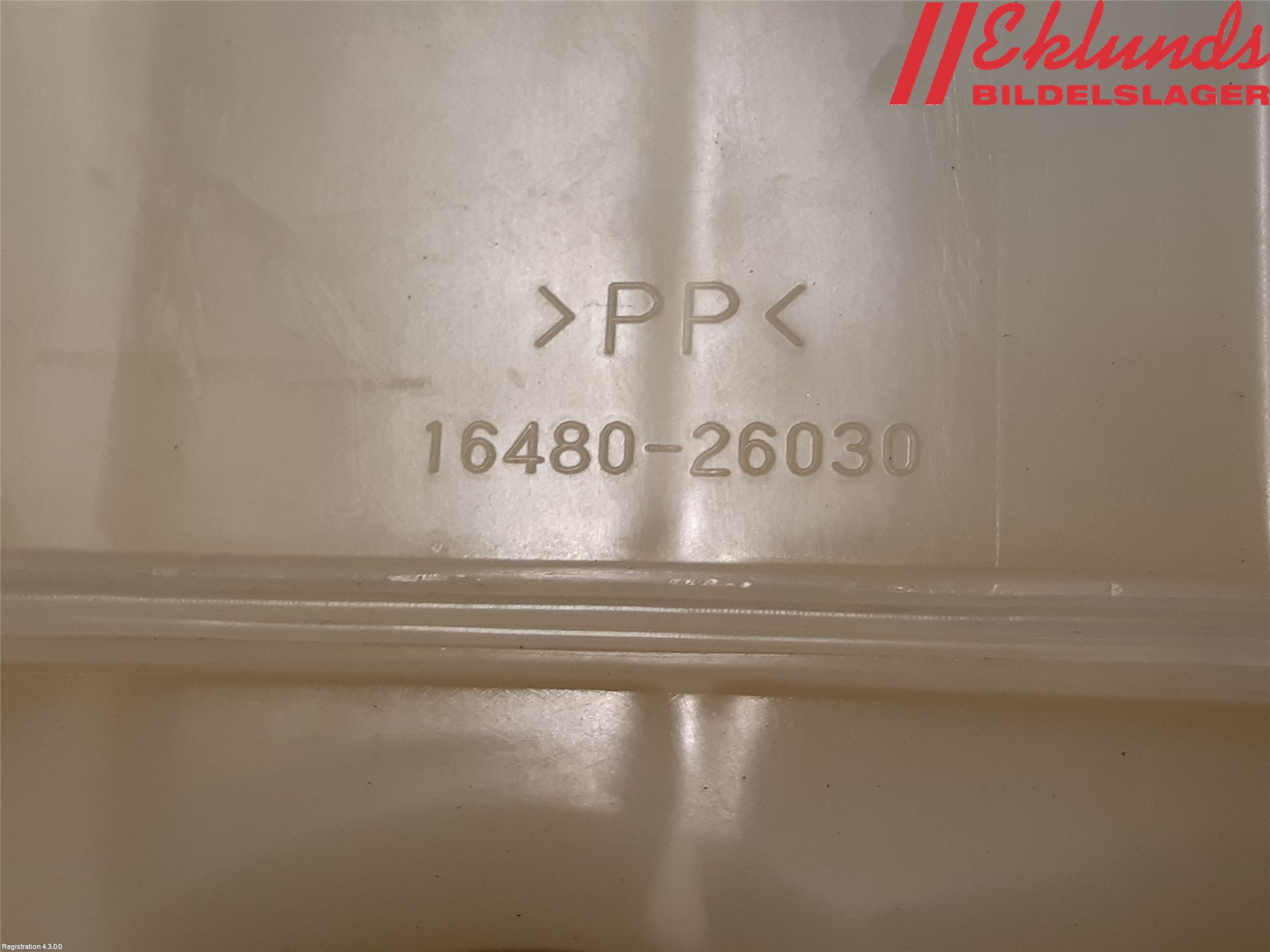 Toyota AVENSIS 09-15 Expansionstank