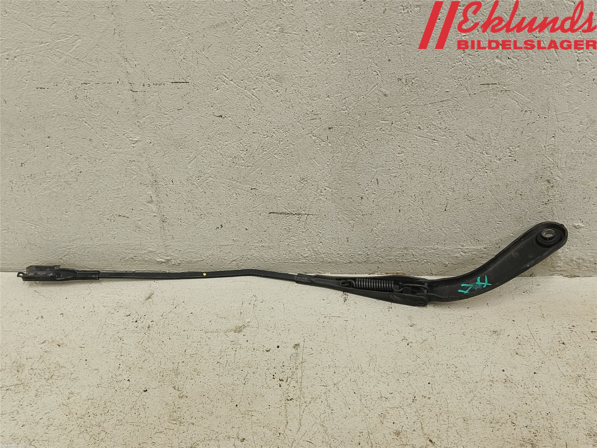 BMW 3 F30/F31/F80 12-19 Torkararm Armar Vindruta