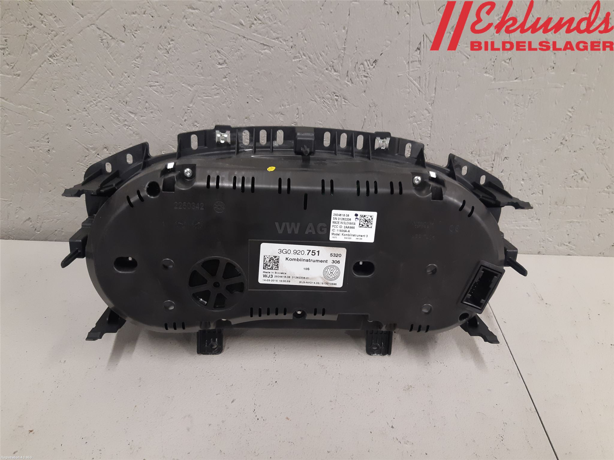 Volkswagen VW PASSAT 15-19 Instrument Komb