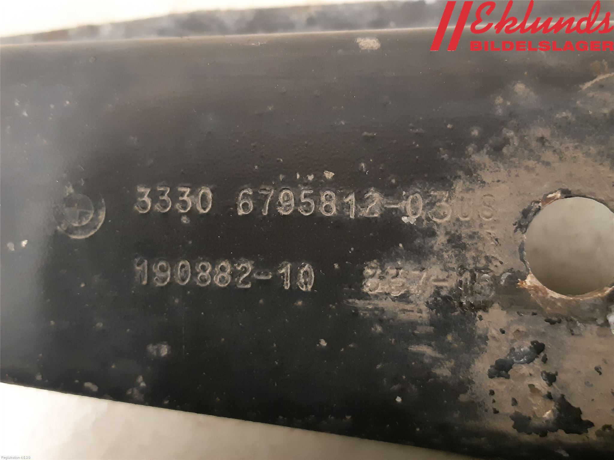 BMW X3 F25 10-17 Bärarm Bak Höger