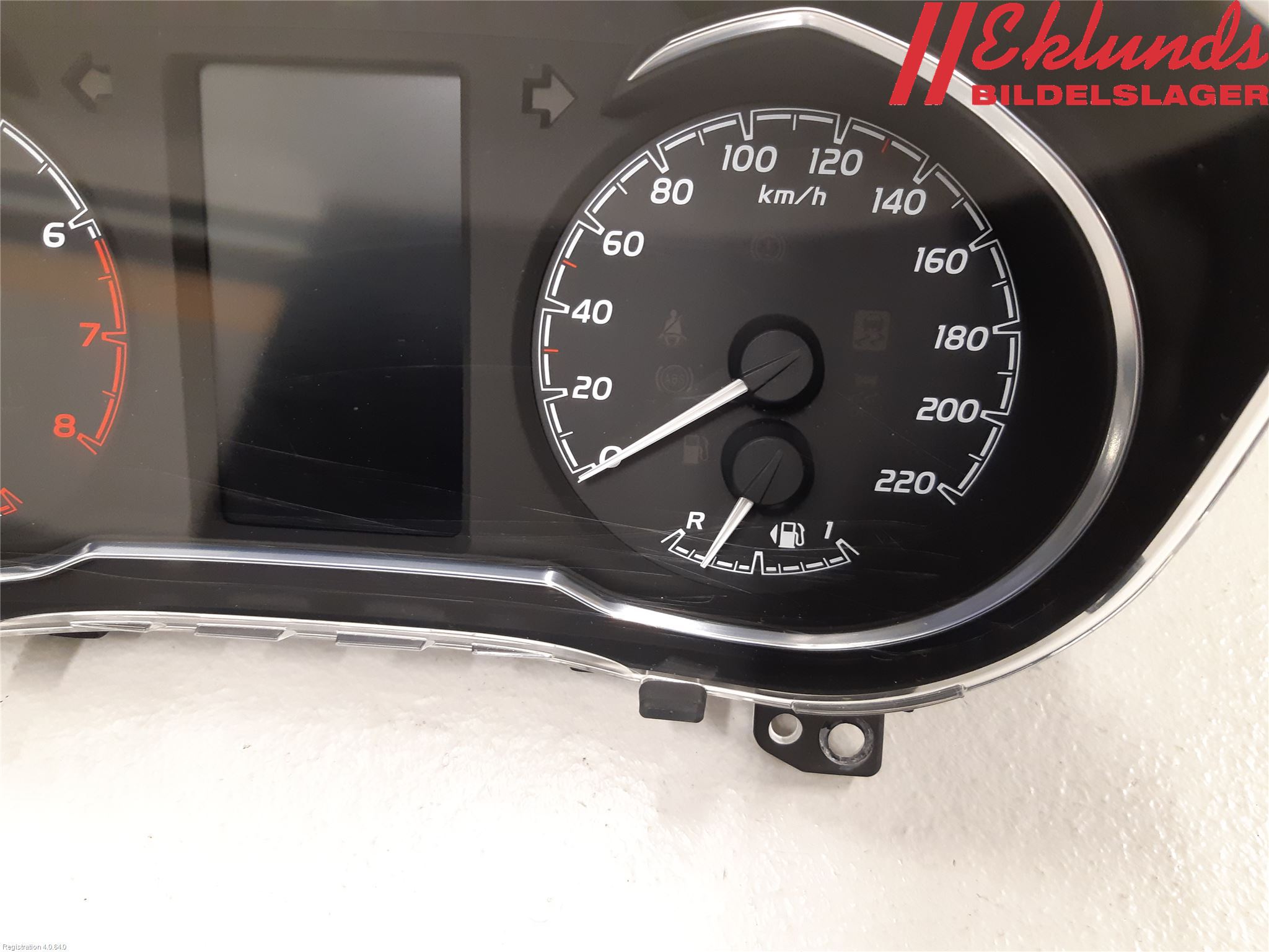Toyota YARIS XP130 15-20 Instrument Komb
