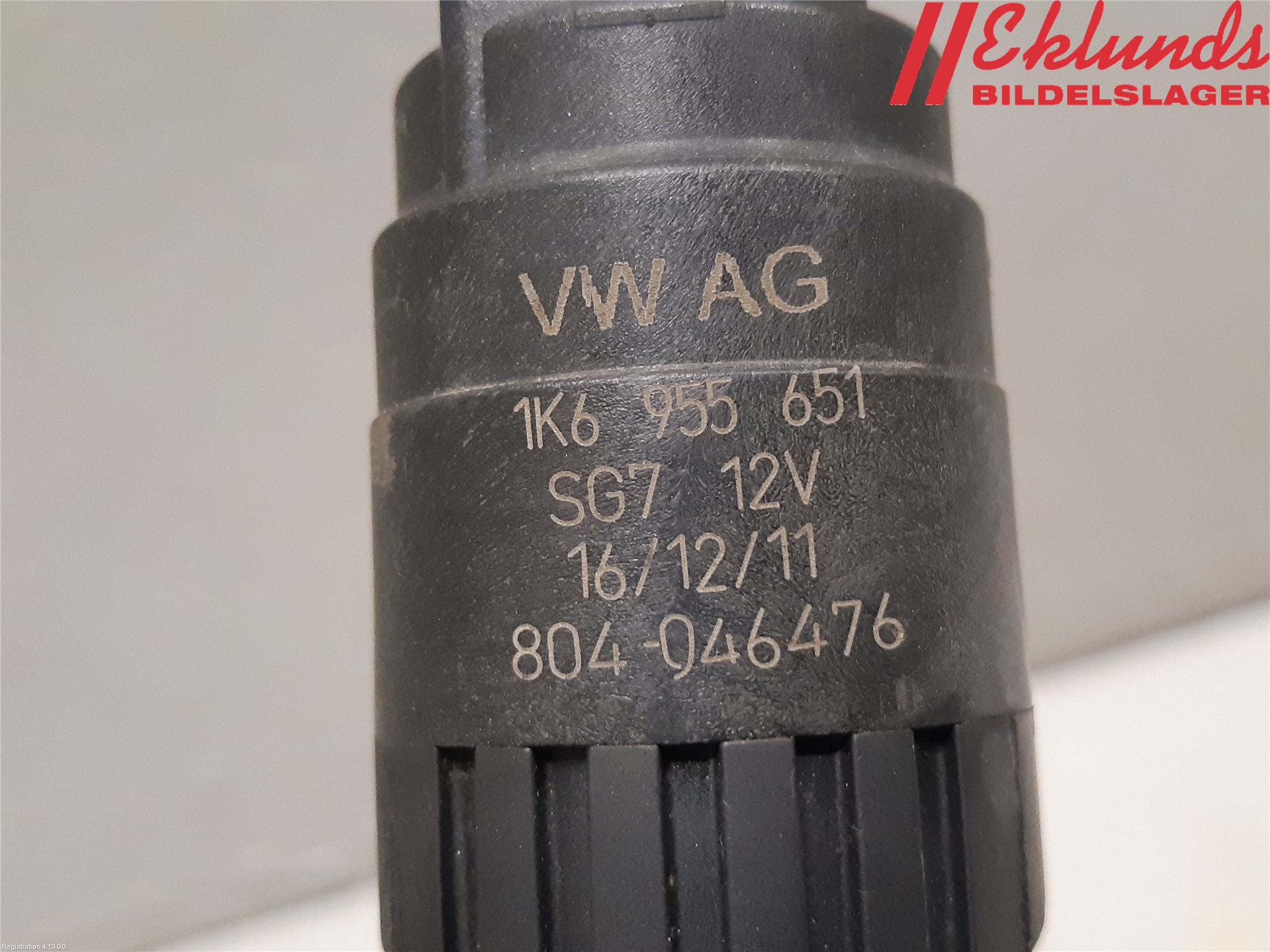 Volkswagen VW GOLF VI 09-13 Spolarpump Vindruta
