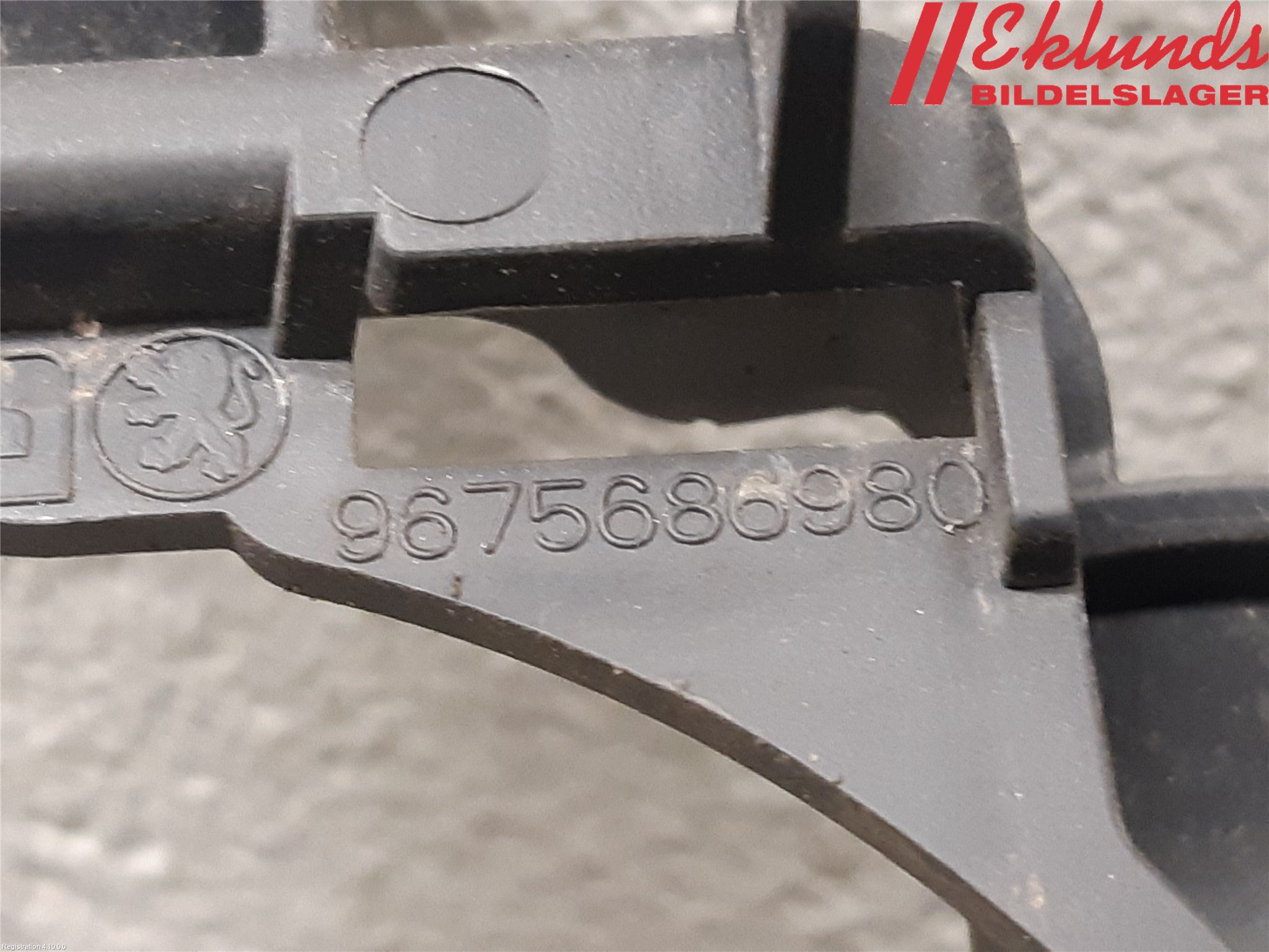 Peugeot 208 12-15 Dimljus-Varselljus Fram