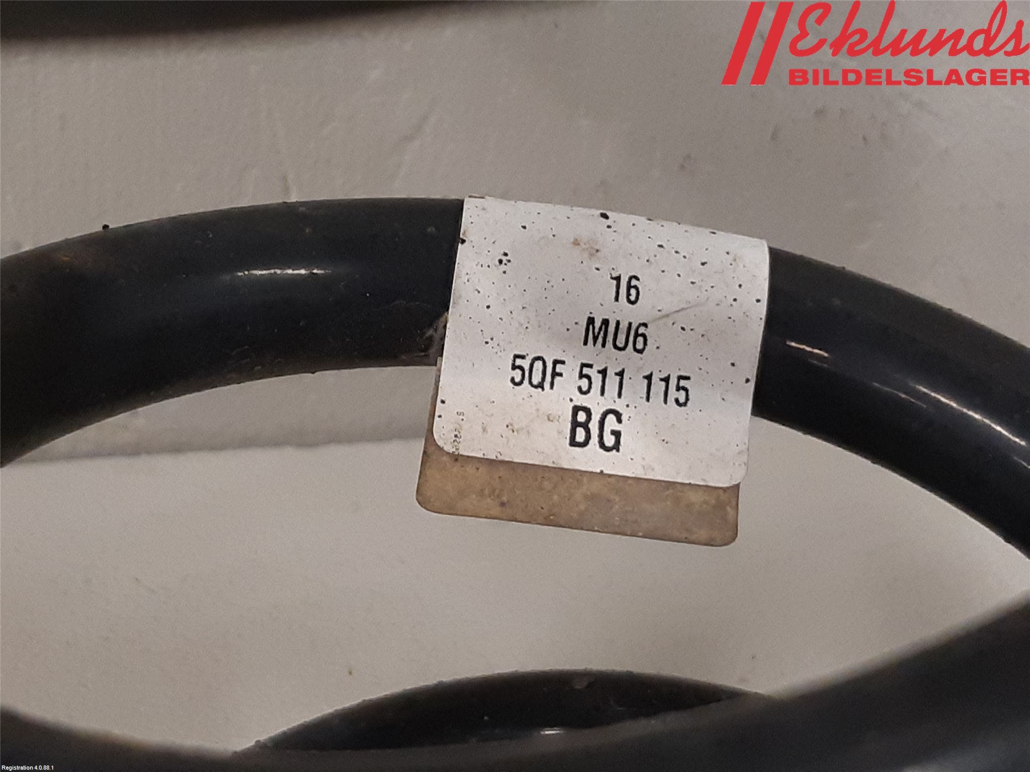 Skoda KODIAQ 17-24 Fjäder Bak