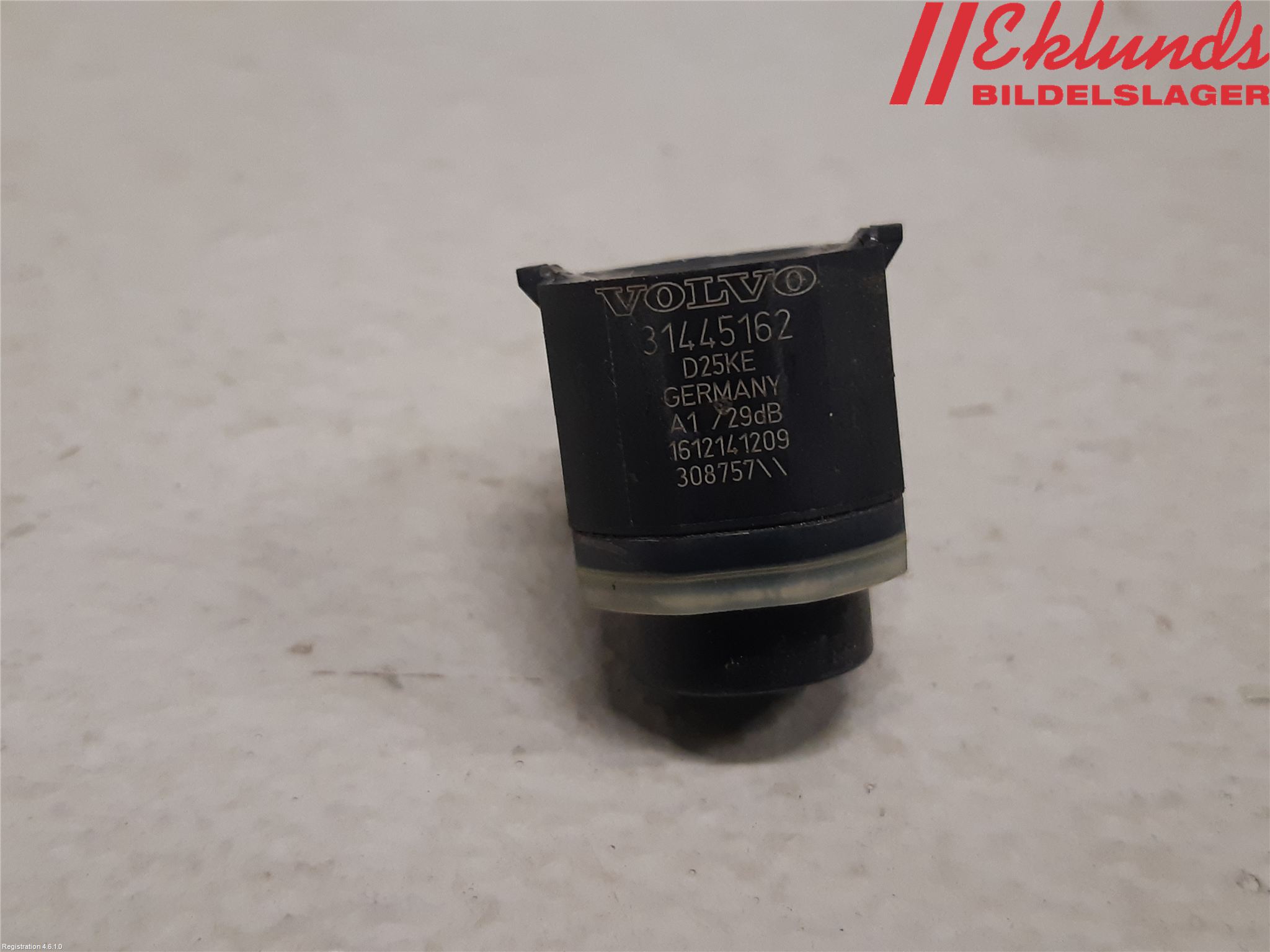 Volvo V40 12-19 Parkeringshjälp Backsensor