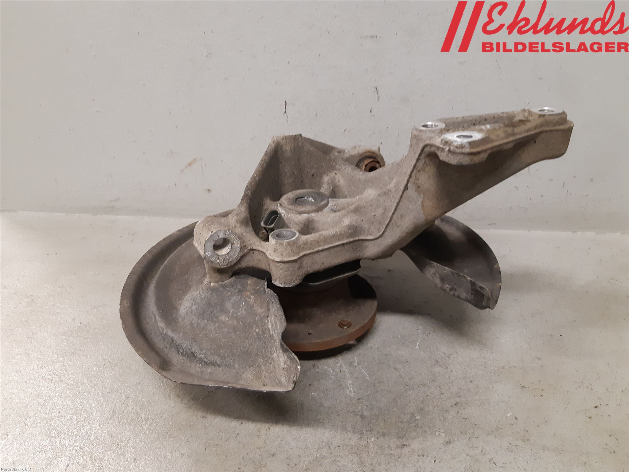 Volkswagen VW PASSAT 11-14 Hjullagerhus-Spindel Hö B
