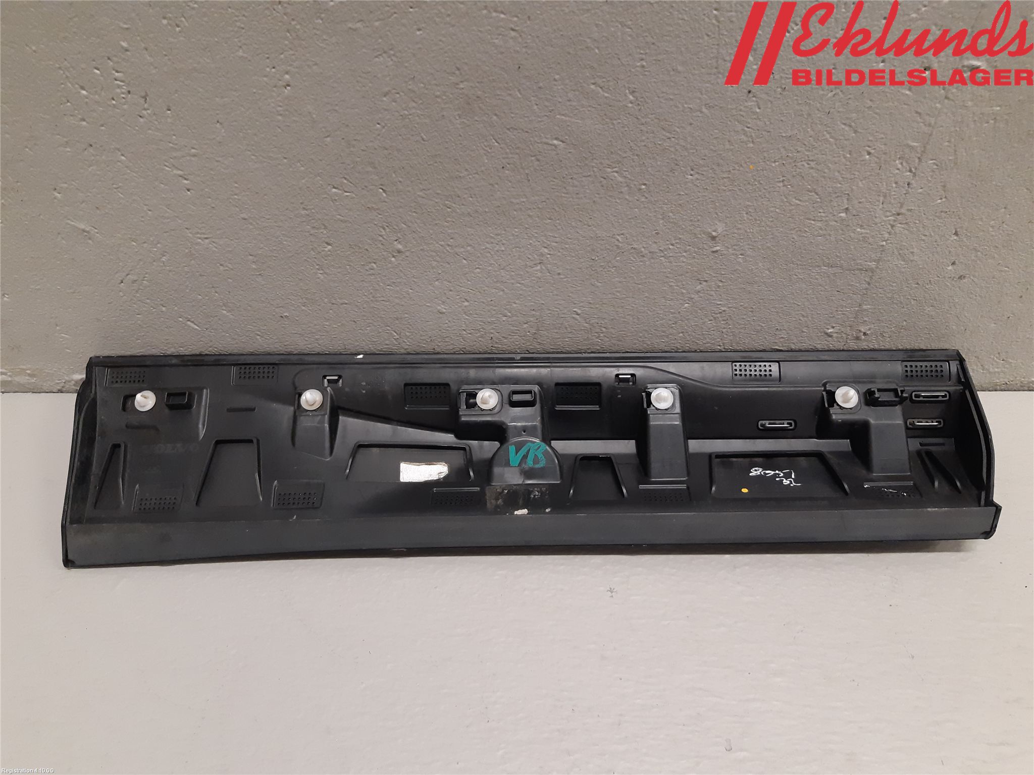 Volvo XC60 18- Dörr Dekorlist Bak Vä