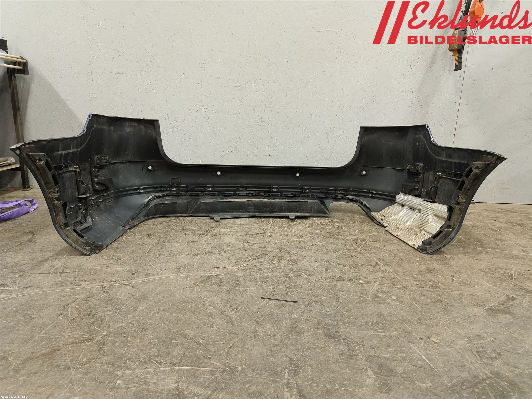 Volkswagen VW PASSAT 11-14 Stötfångarbeklädnad Bak