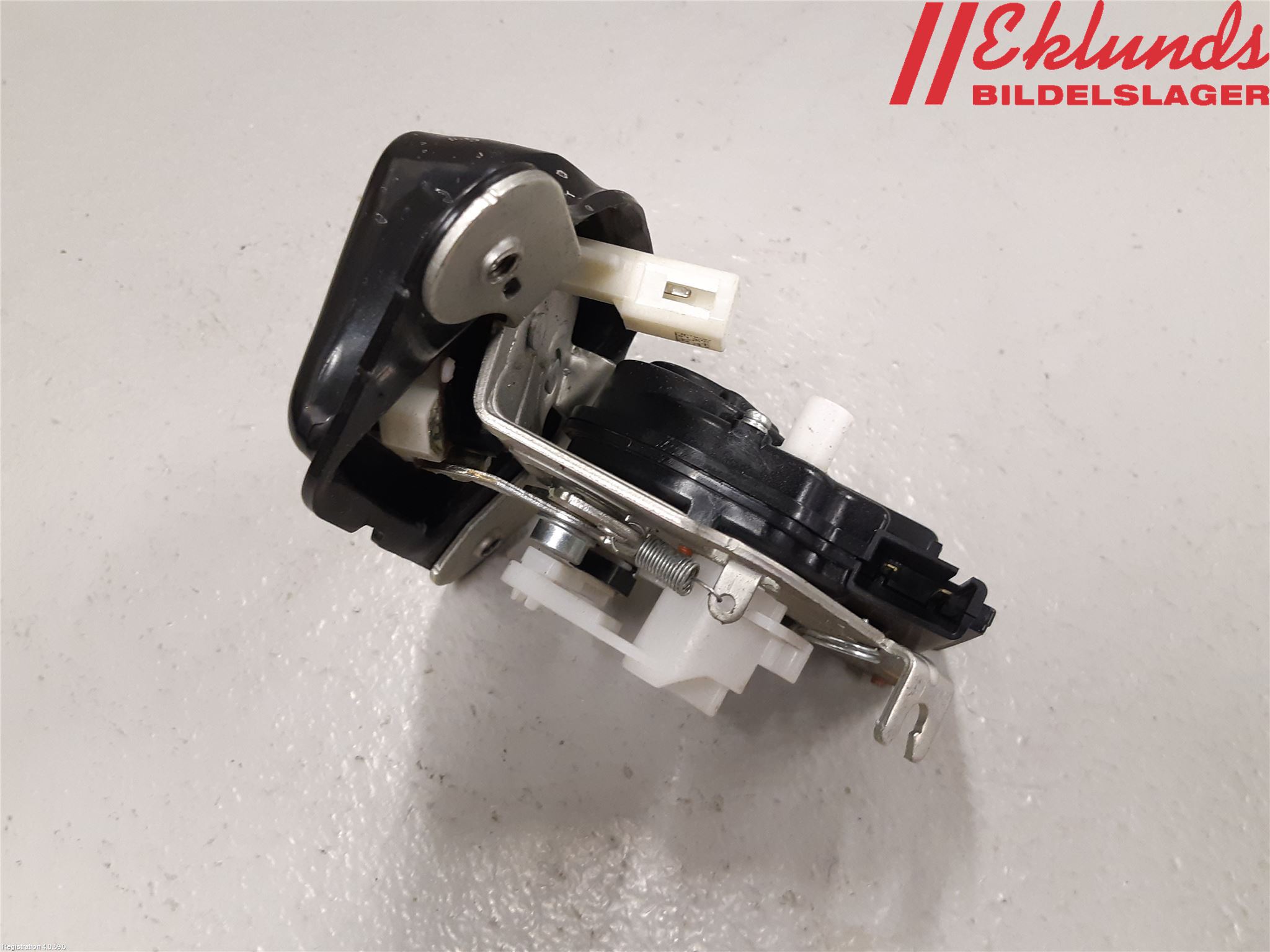 Fiat FREEMONT Låskista Baklucka