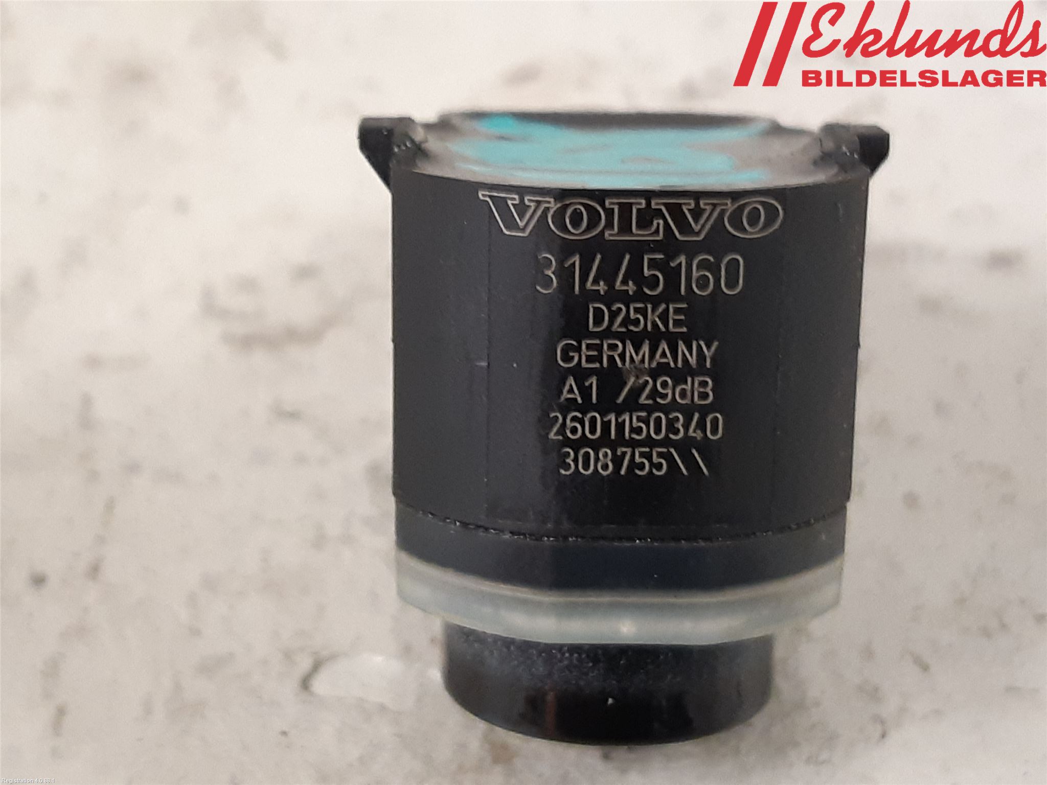 Volvo V40 12-19 Parkeringshjälp Backsensor