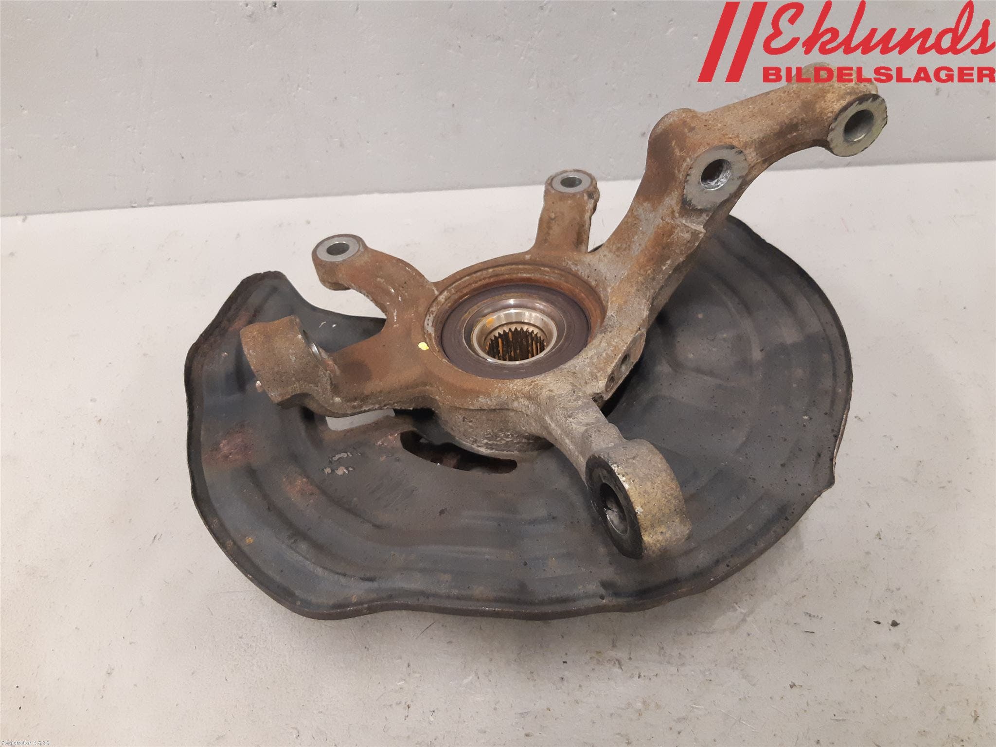 Mercedes-Benz MB CLA-KLASS (C117/X117) 13-19 Styrspindel Lagerhus Hö