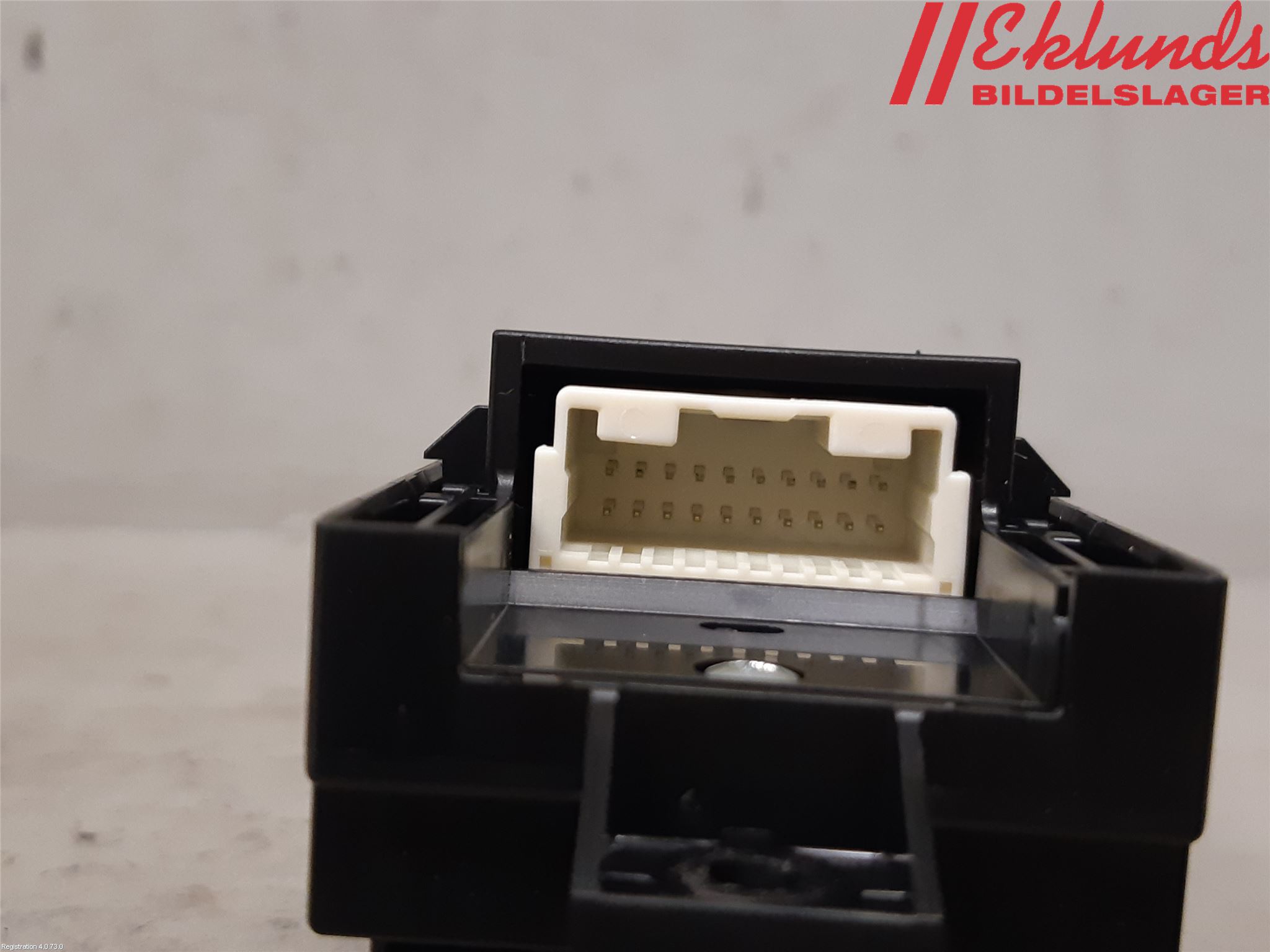 Toyota COROLLA 19- Strömställare Elhiss