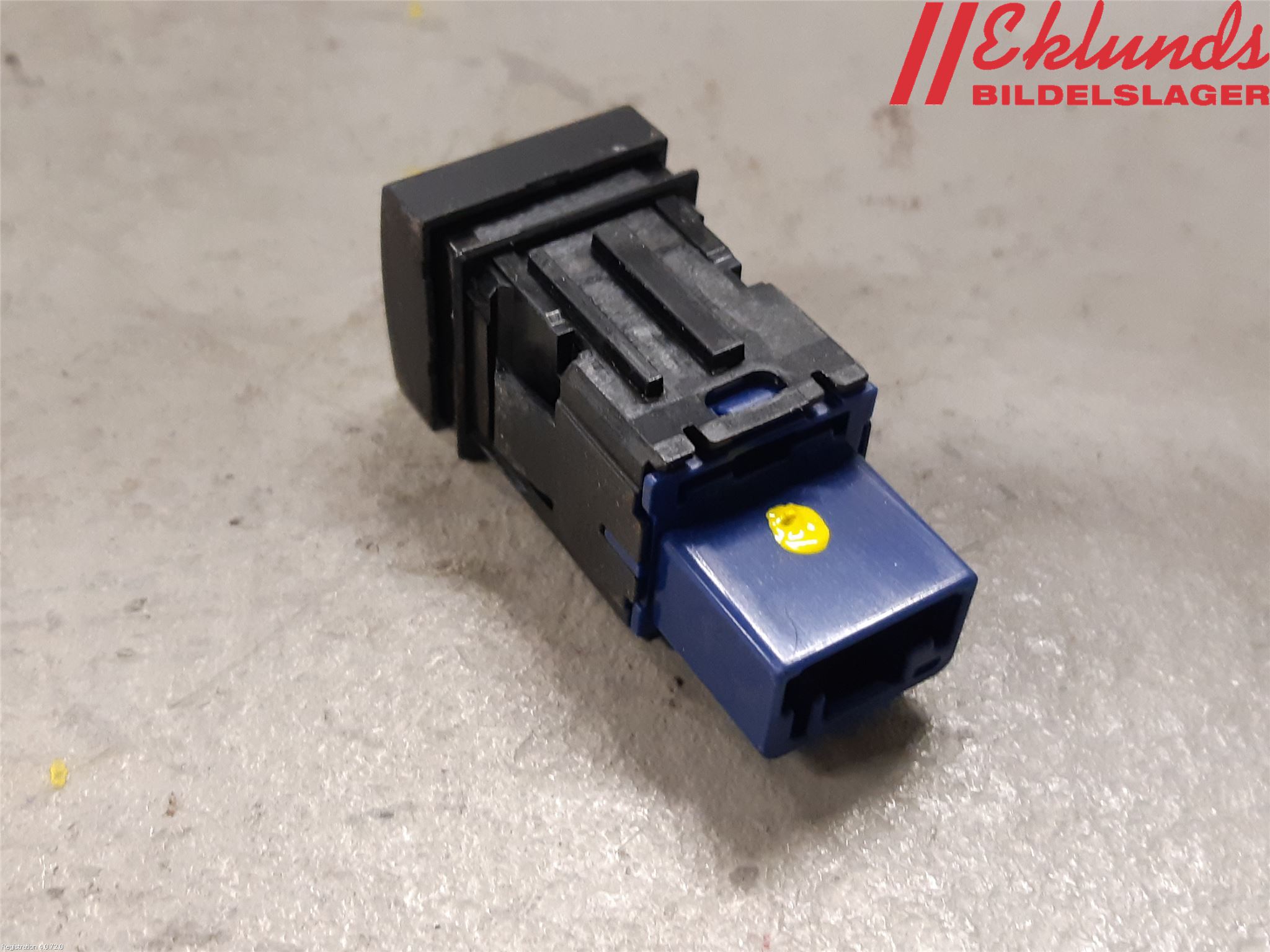 Toyota RAV4 19- Strömställare Baklucka