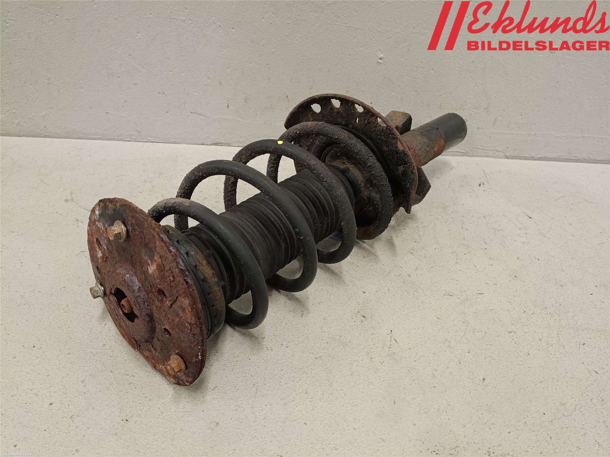 Ford MONDEO 07-15 Fjäderben Fram Höger