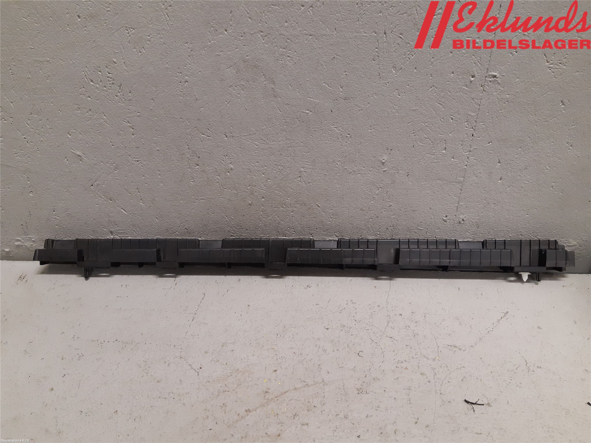 Volvo XC90/RECHARGE 16- Sidokjol Hö