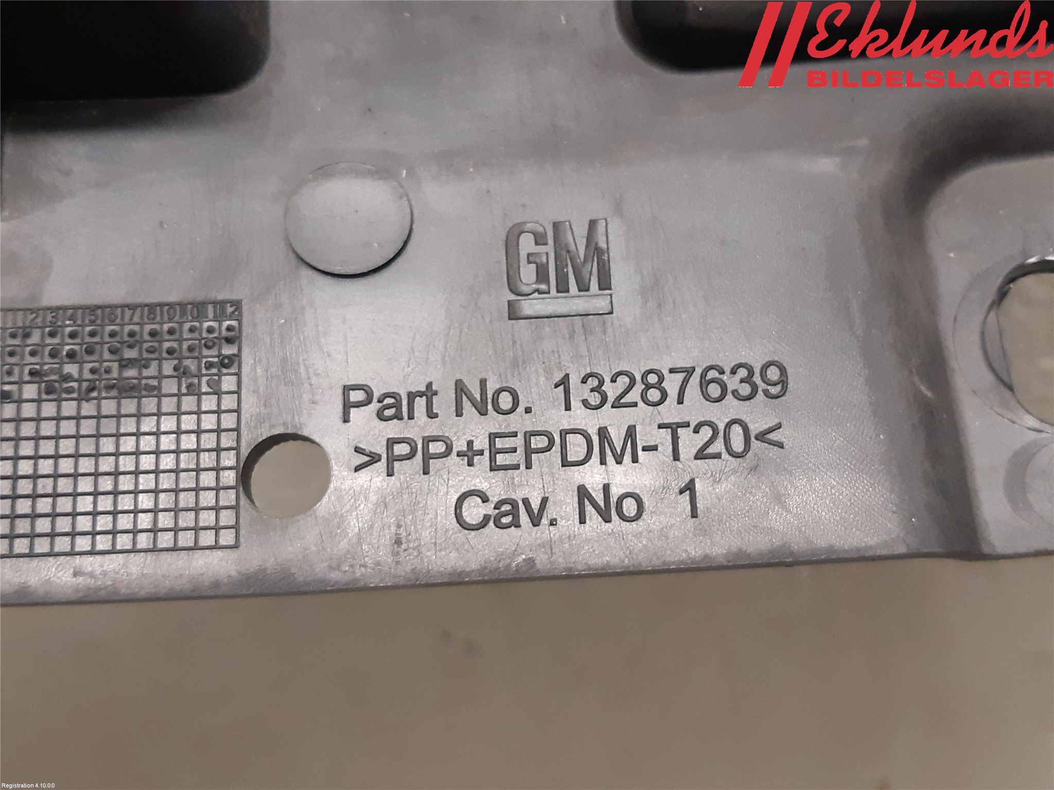 Opel ASTRA J 10-15 Stötfångarfäste Fram Vä