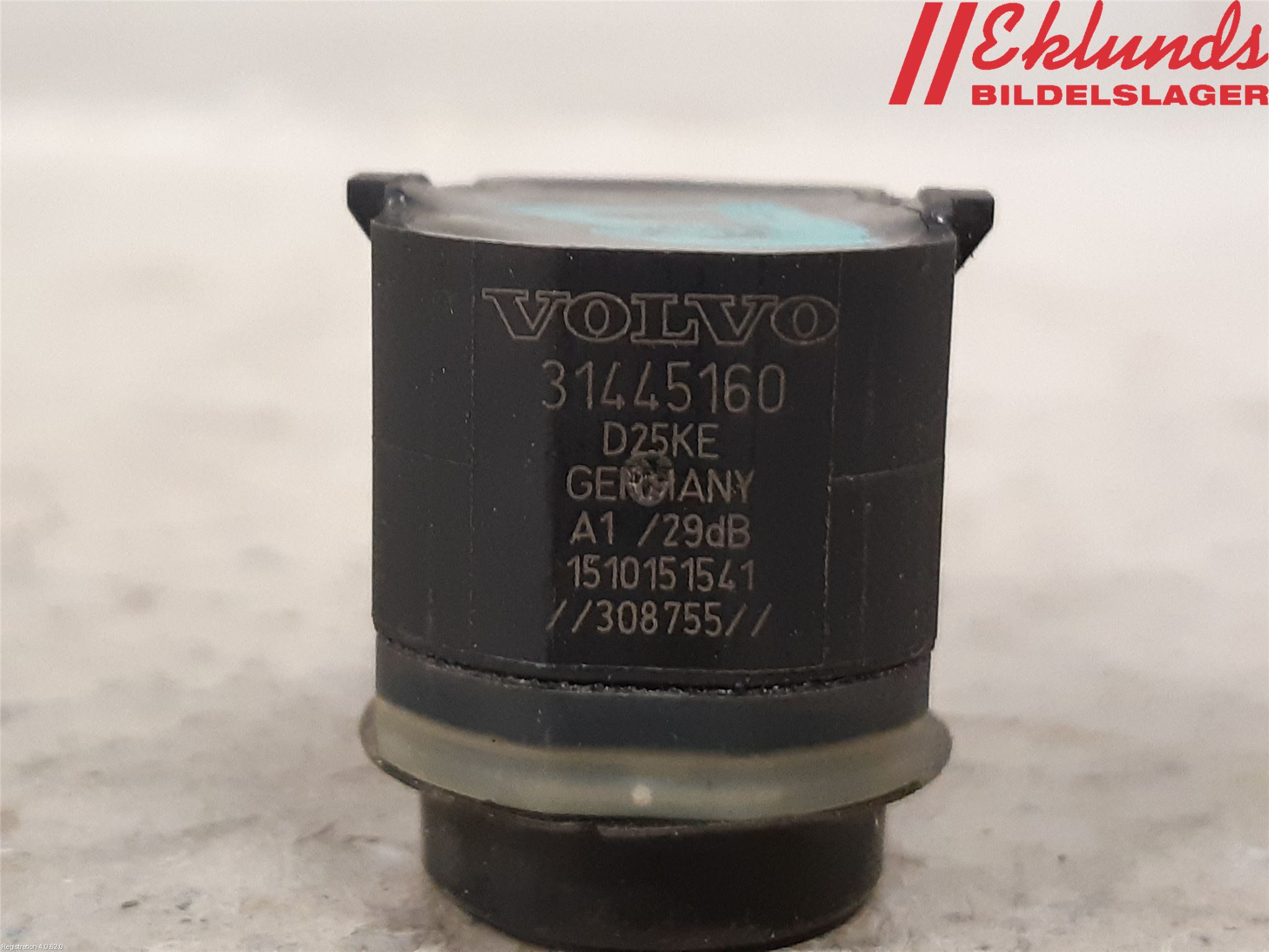 Volvo V40 12-19 Parkeringshjälp Backsensor