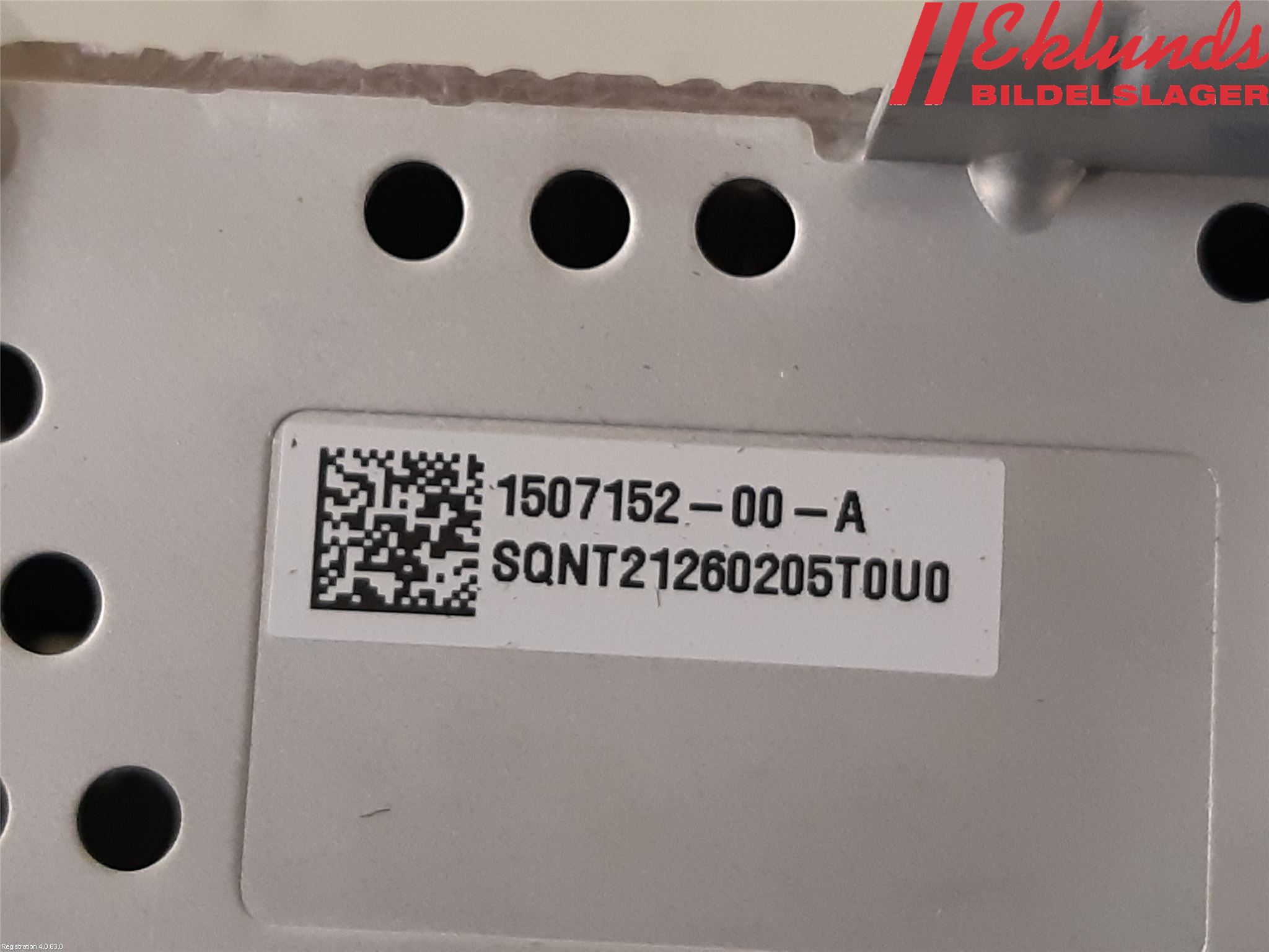 Tesla MODEL Y 21- Radio-Stereo Förstärkare