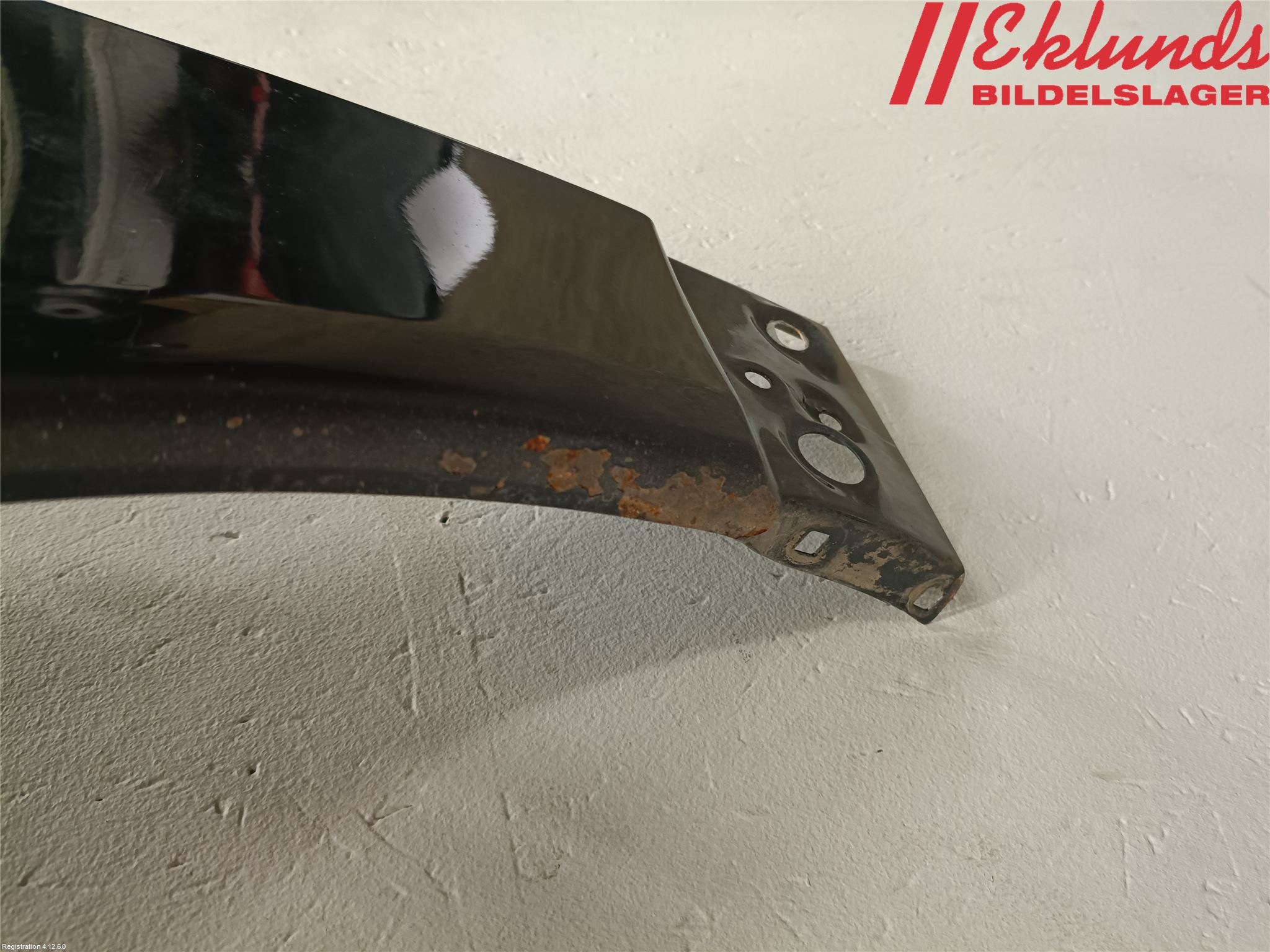 Volvo V70 08-13 Skärm Fram Vänster