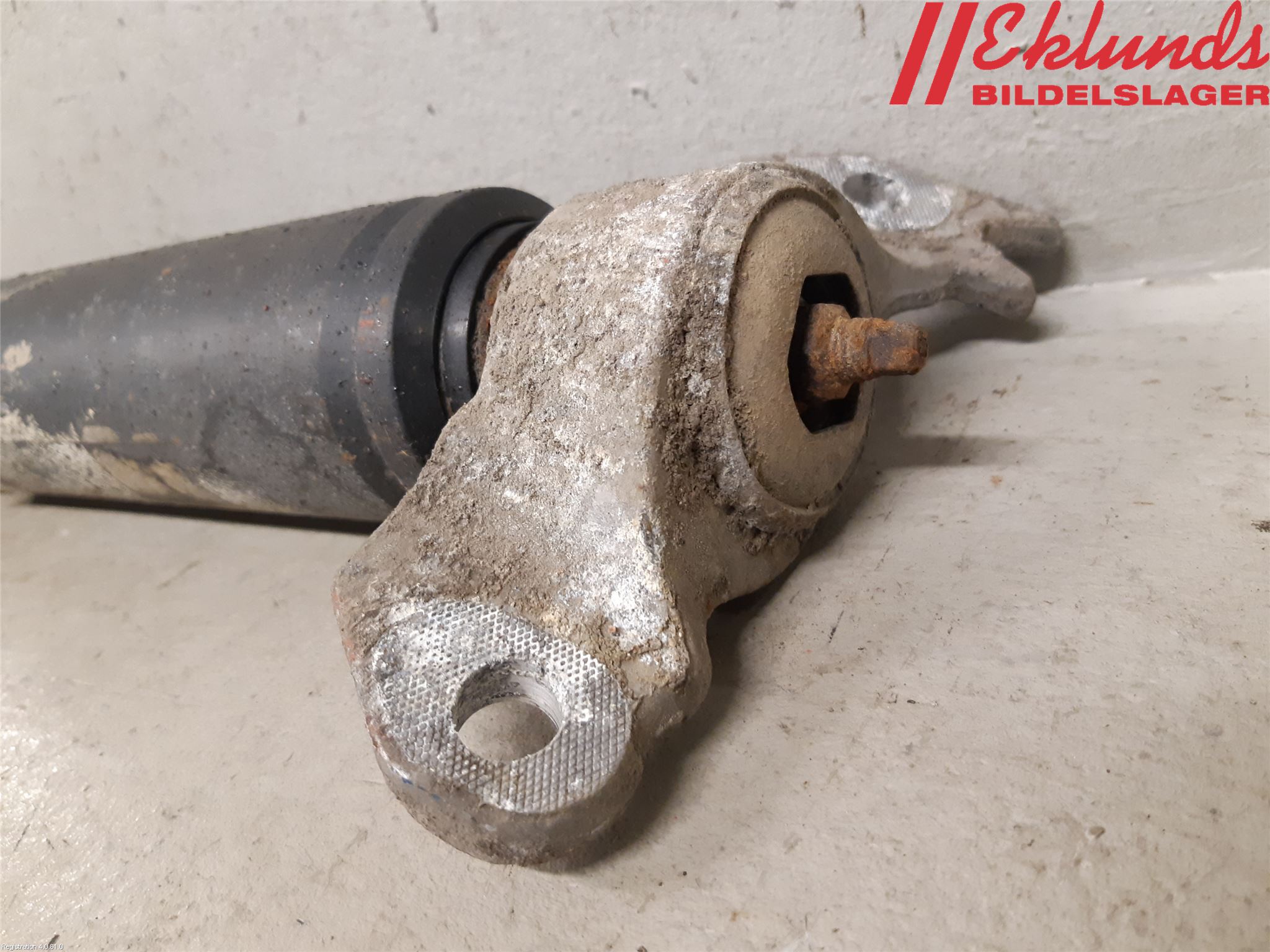 Opel INSIGNIA 09-16 Stötdämpare Bak