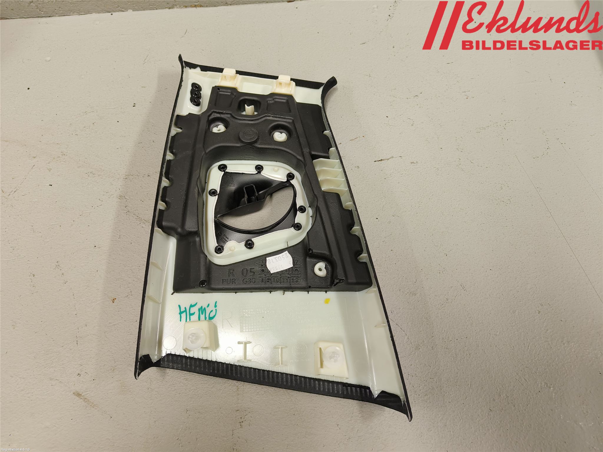 BMW 5 G30/G31/F90 17-23 Inr Plastd A-B-C Stolpe