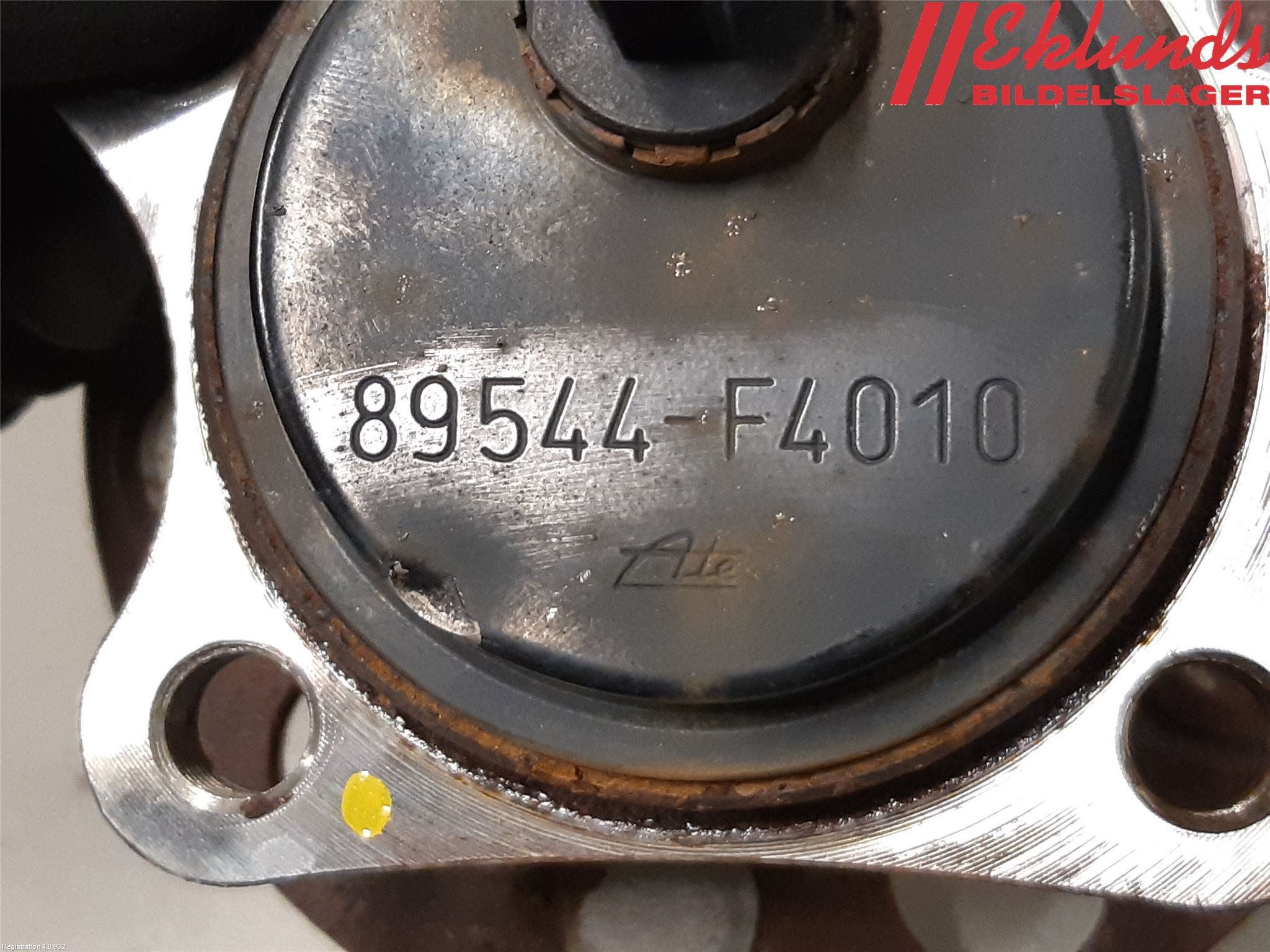 Toyota YARIS XP21 20- Nav Bak