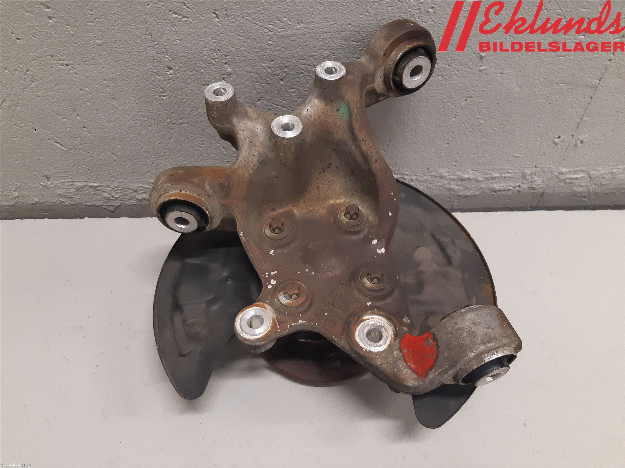 Mercedes-Benz MB A-KLASS (W176) 13-18 Hjullagerhus-Spindel Vä B