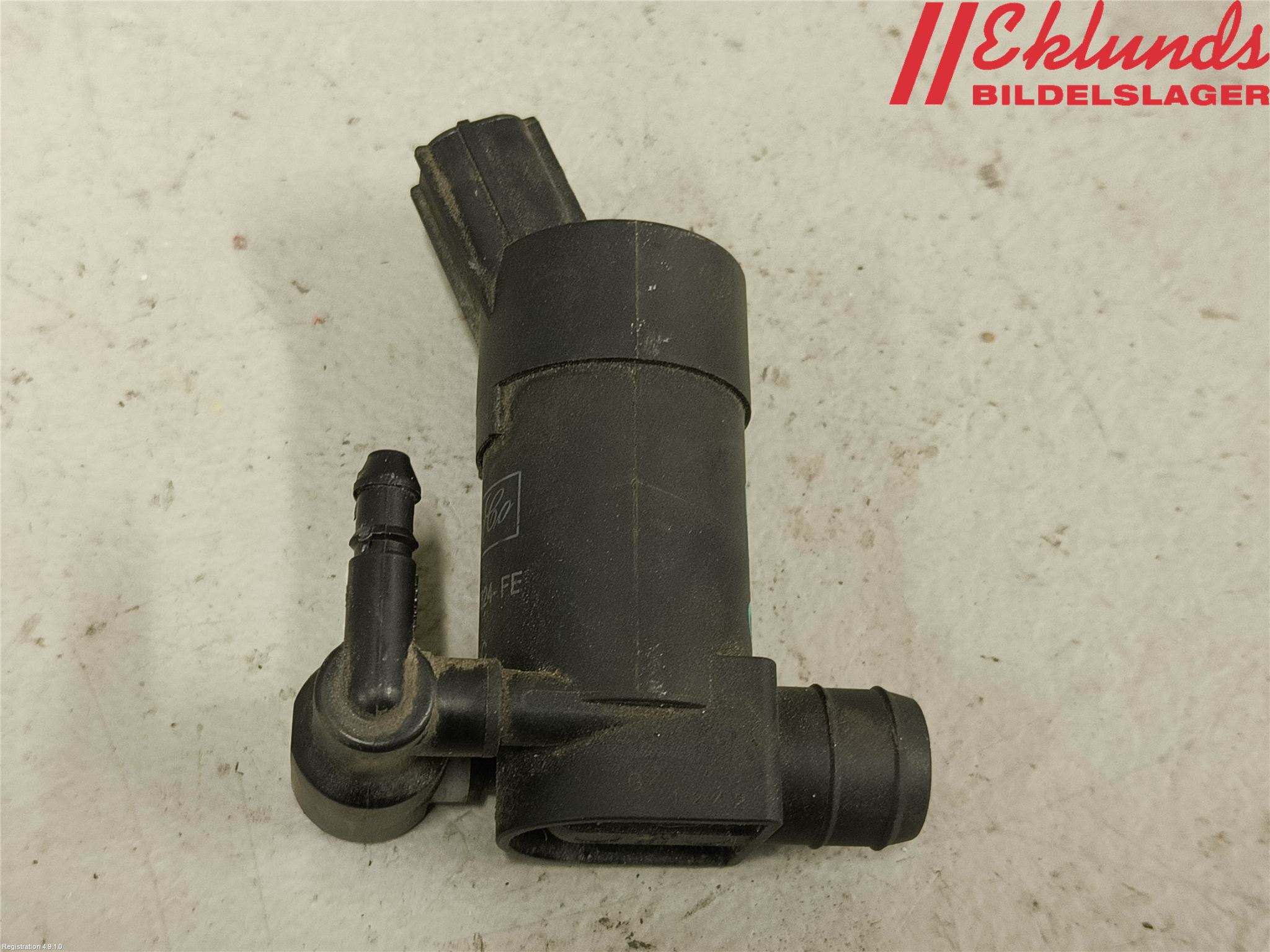 Ford KUGA 08-12 Spolarpump Vindruta