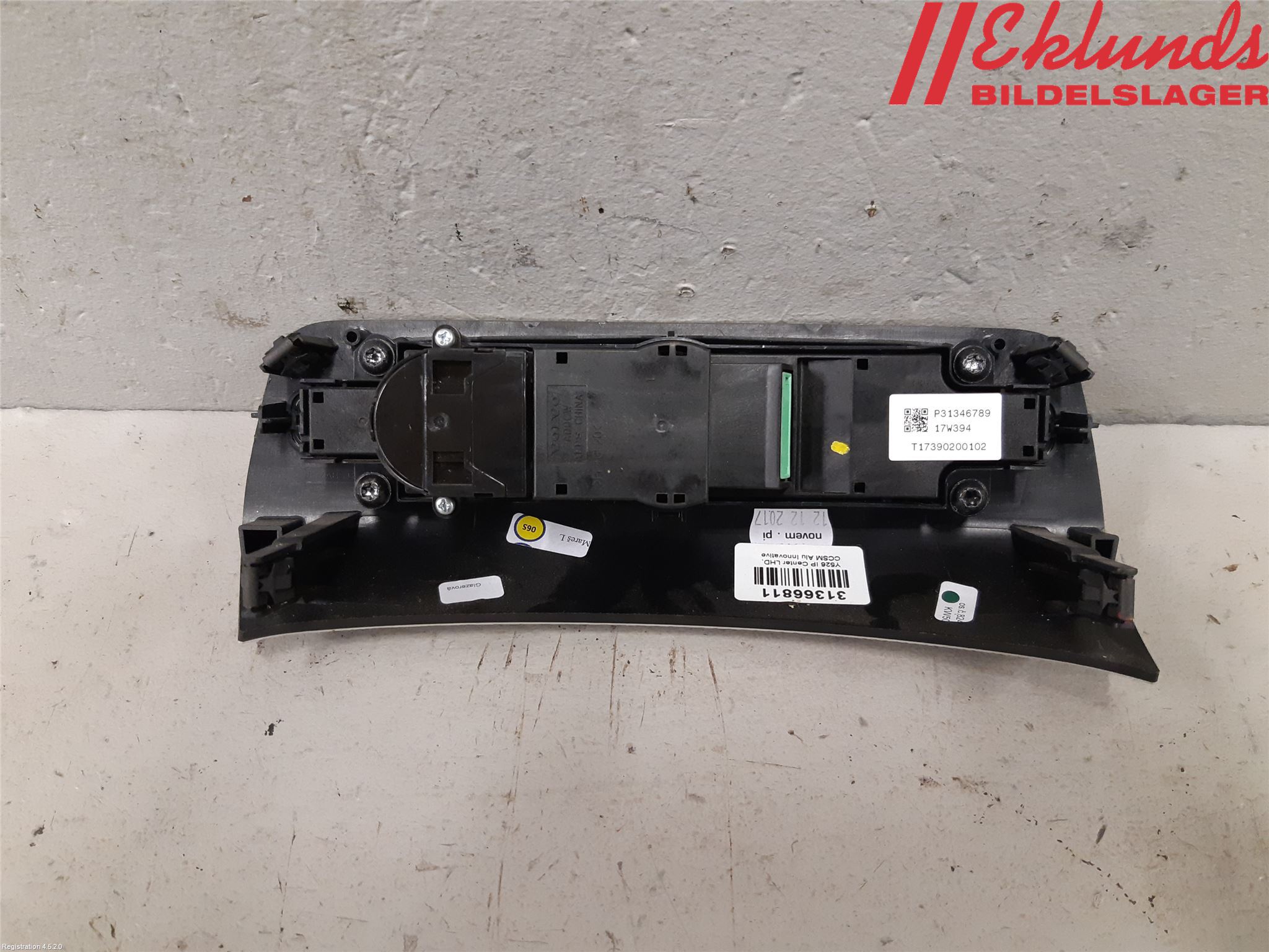 Volvo XC90/RECHARGE 16- Strömställare Multifunktion