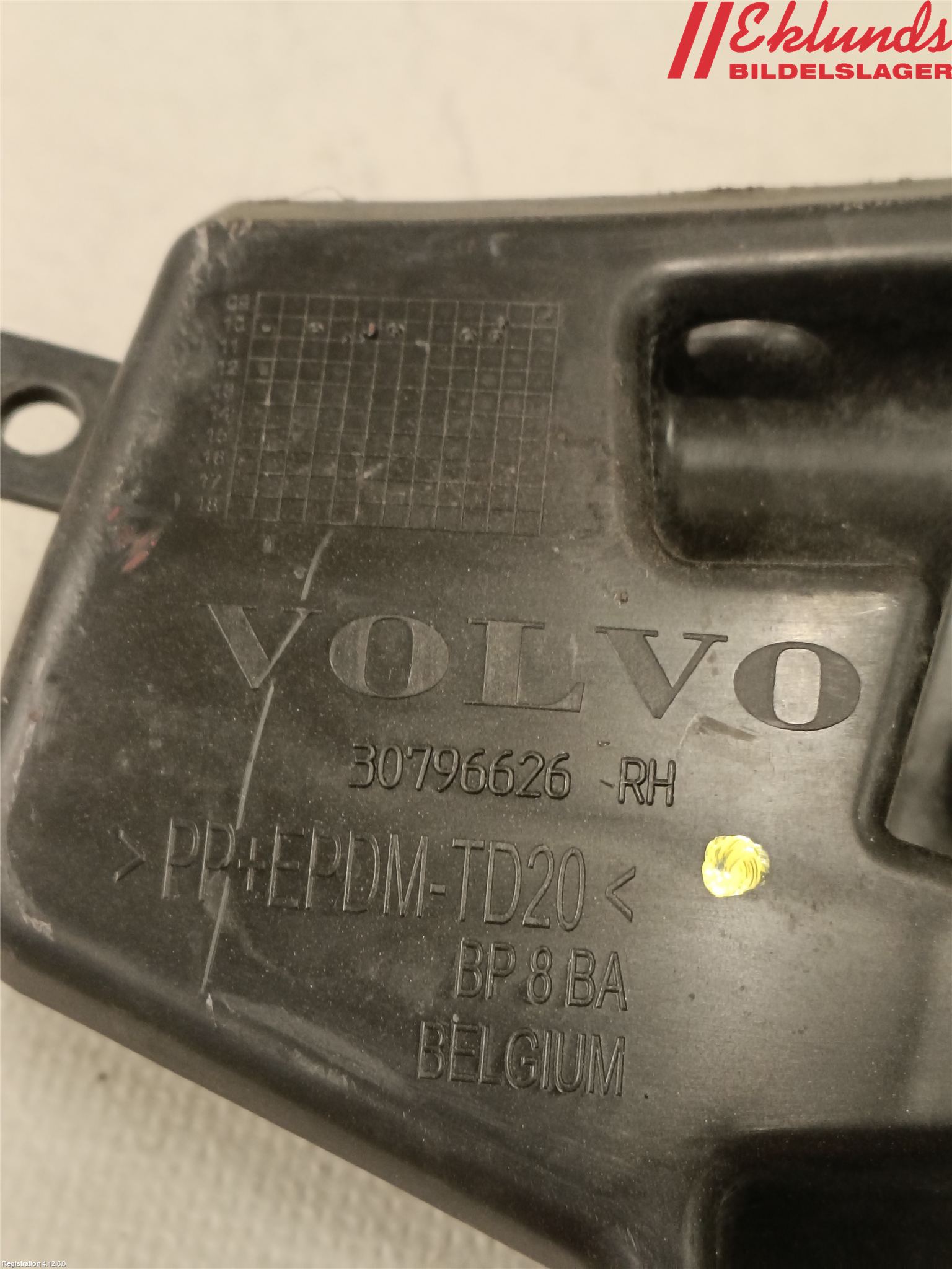 Volvo S60 11-13 Stötfångarfäste Fram Hö