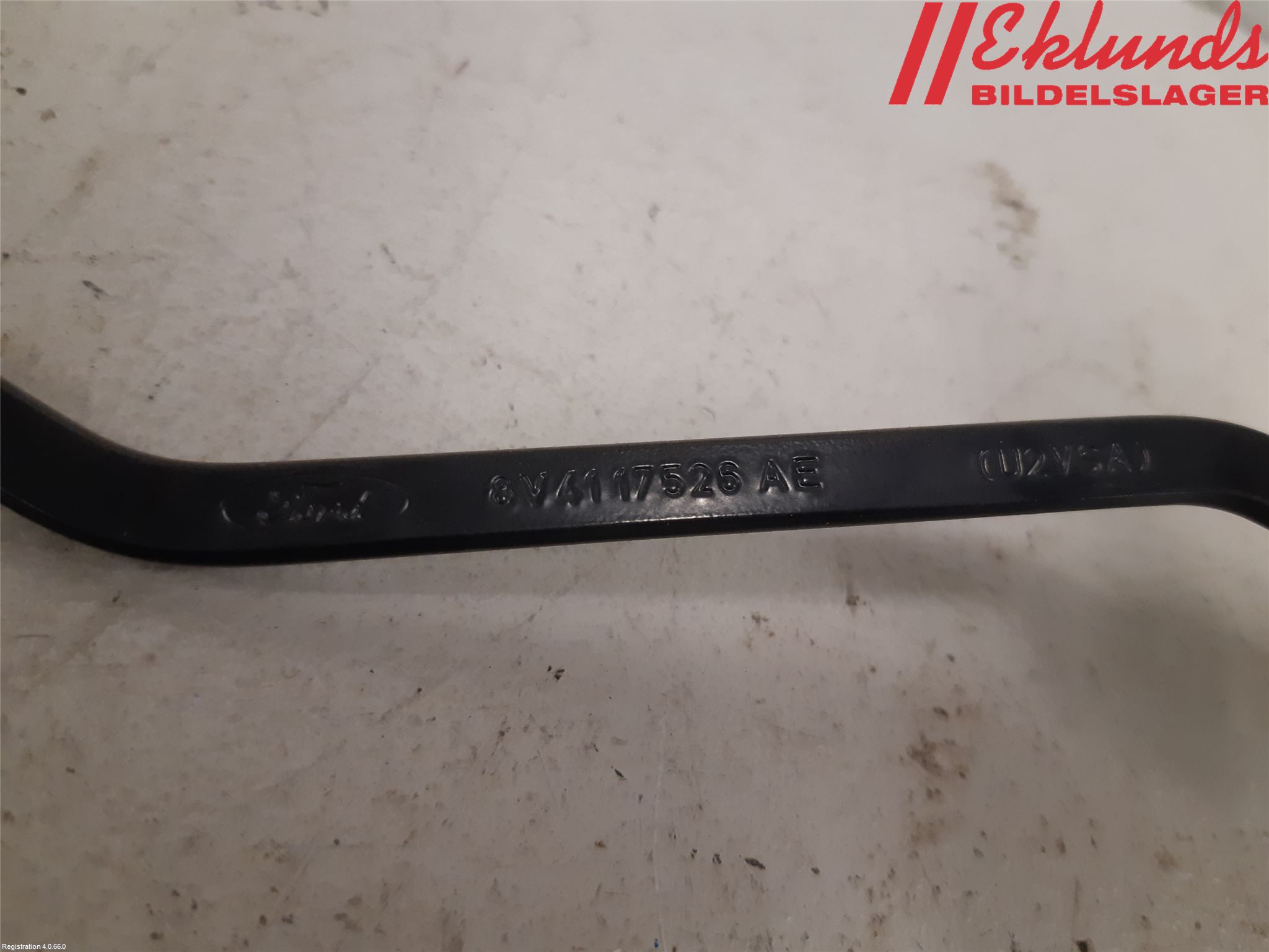 Ford KUGA 08-12 Torkararm Armar Vindruta