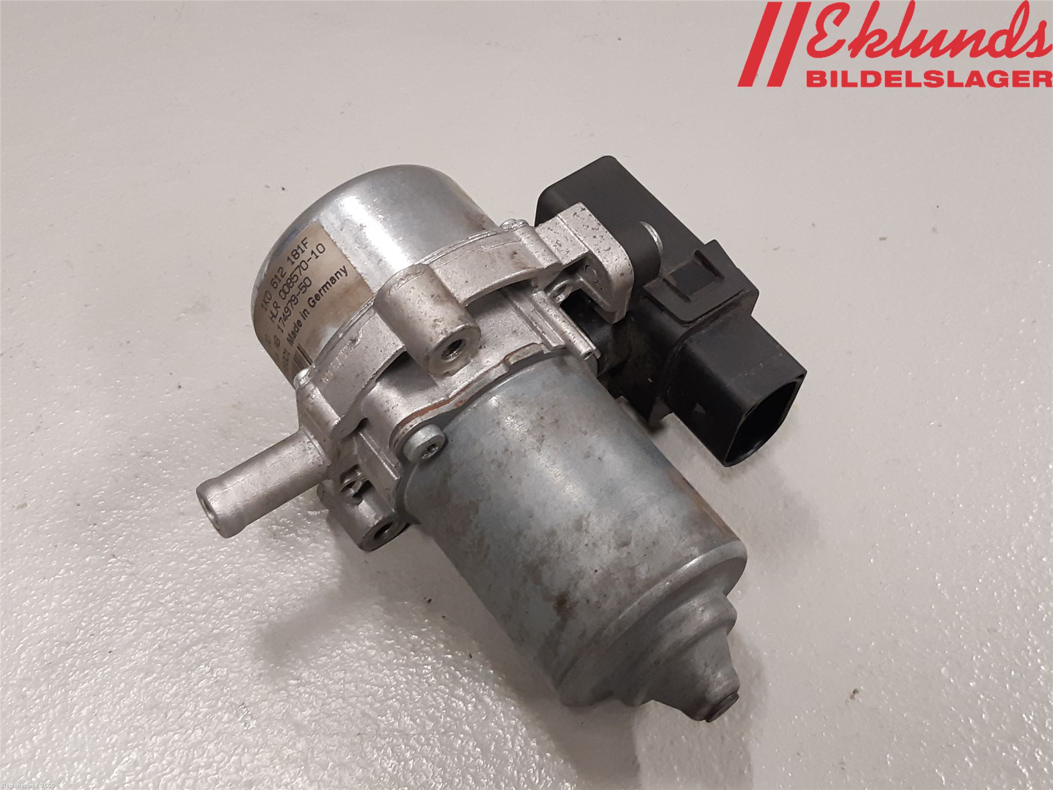 Volkswagen VW POLO VI 18->> Vakuumpump