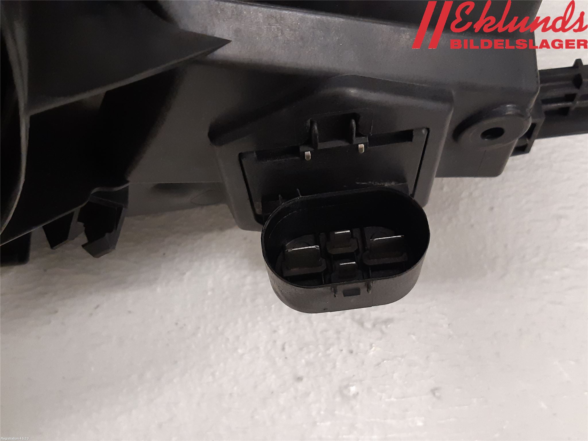 Opel ASTRA J 10-15 Kylfläkt El