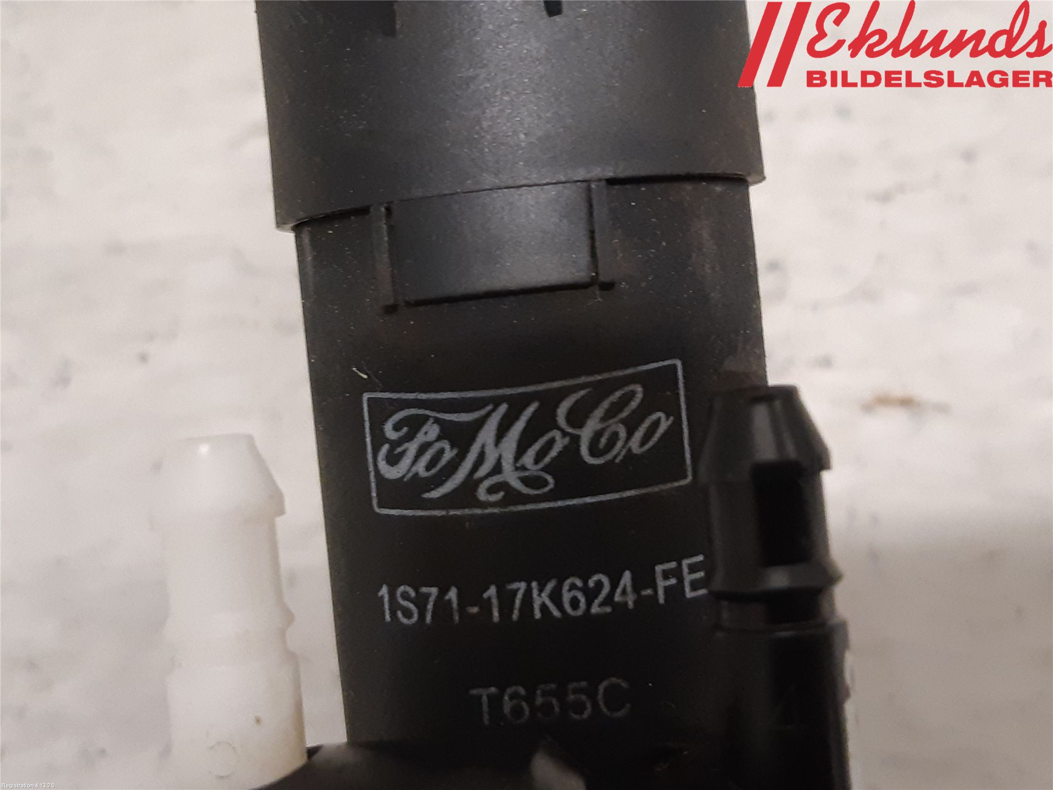 Volvo XC70 14-16 Spolarpump Vindruta