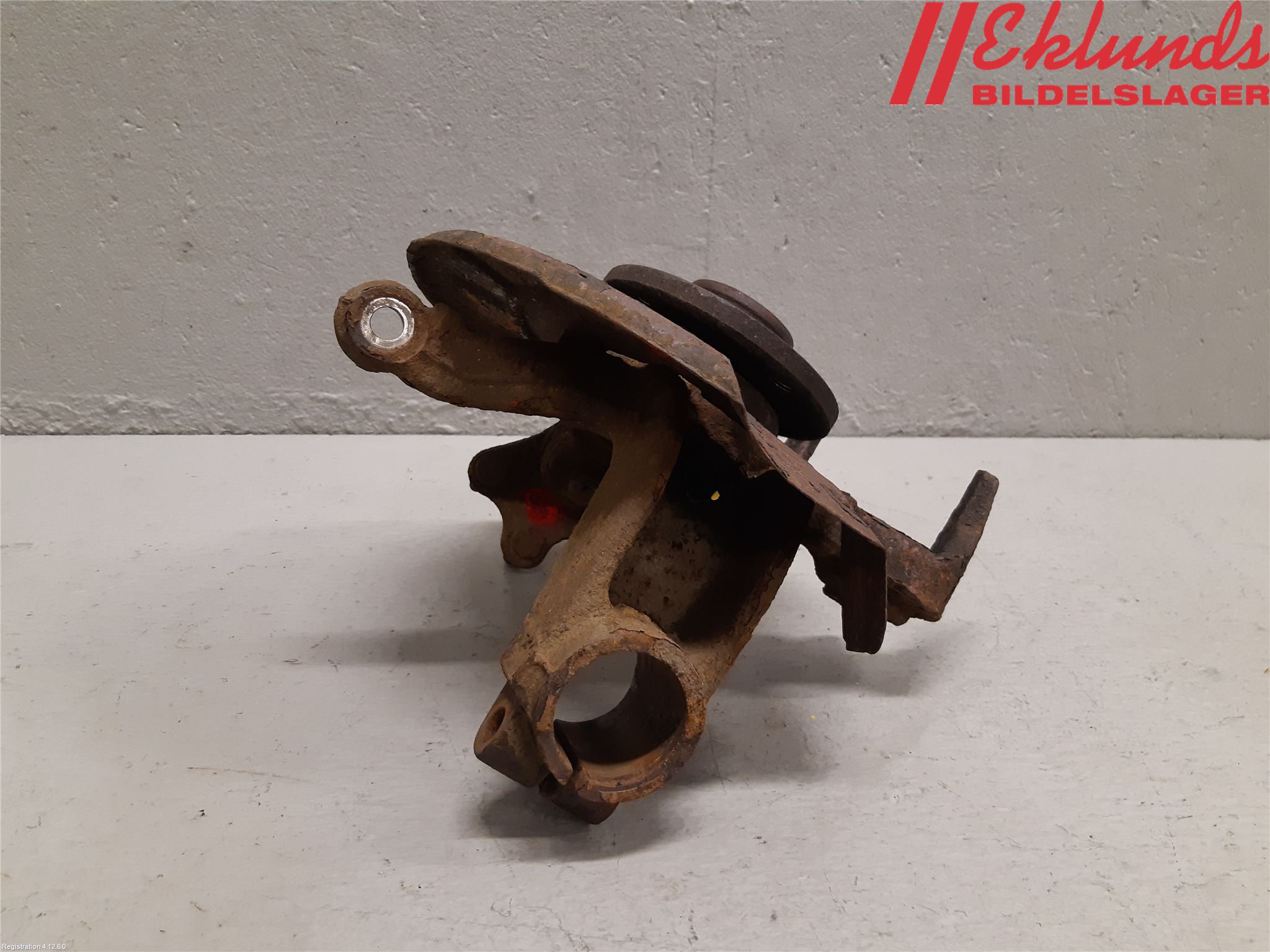 Volkswagen VW UP! / E-UP! Styrspindel Lagerhus Vä