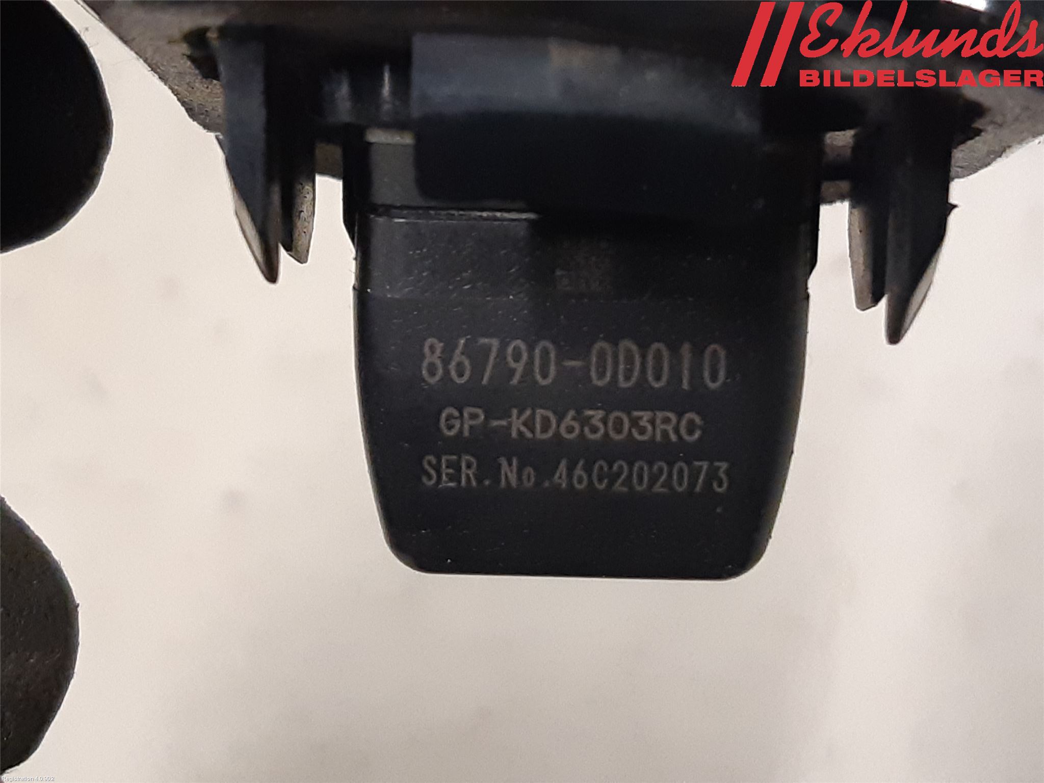 Toyota YARIS XP130 12-14 Parkeringshjälp Kamera