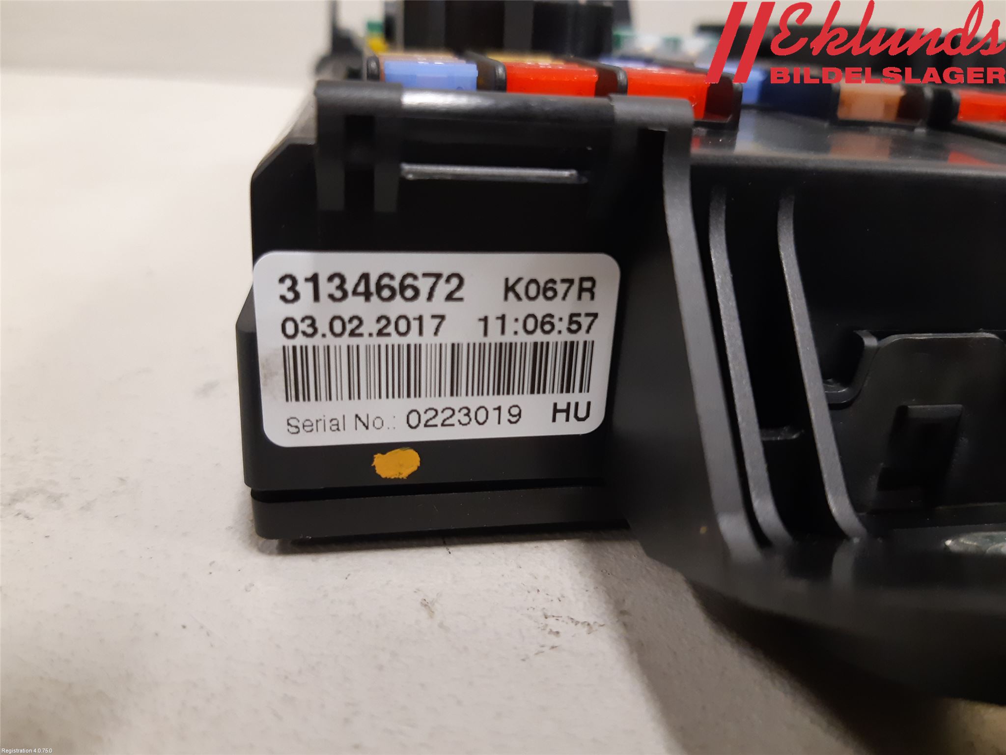 Volvo V90 17->> Säkringsdosa-Elcentral