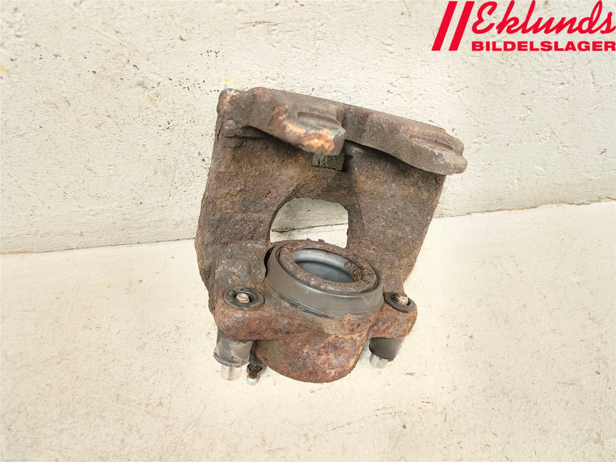 Volvo V60 14-18 Bromsok Fram Höger