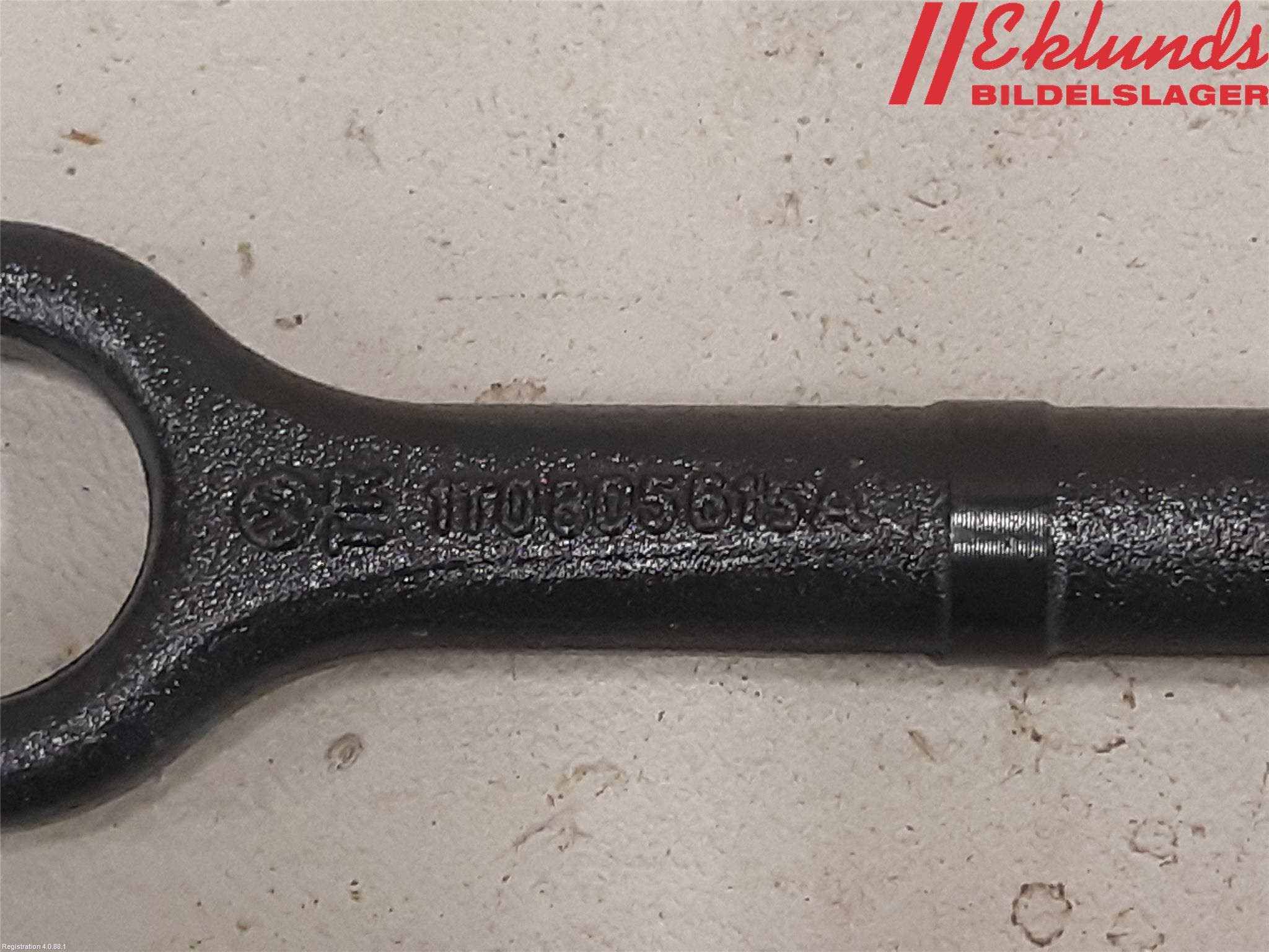 Volkswagen VW PASSAT 15-19 Bogserögla