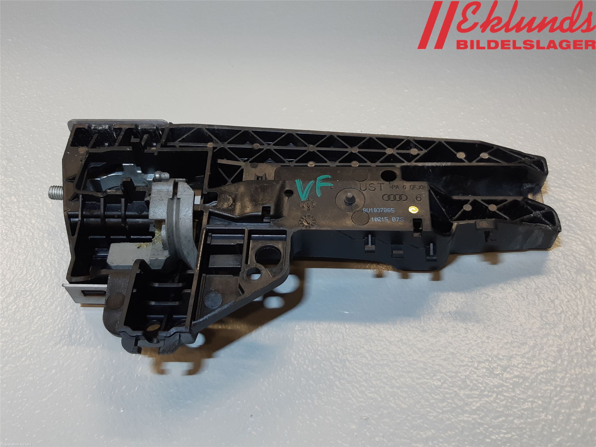 Audi Q3 8U 12-18 Dörrhandtag Yttre Vä