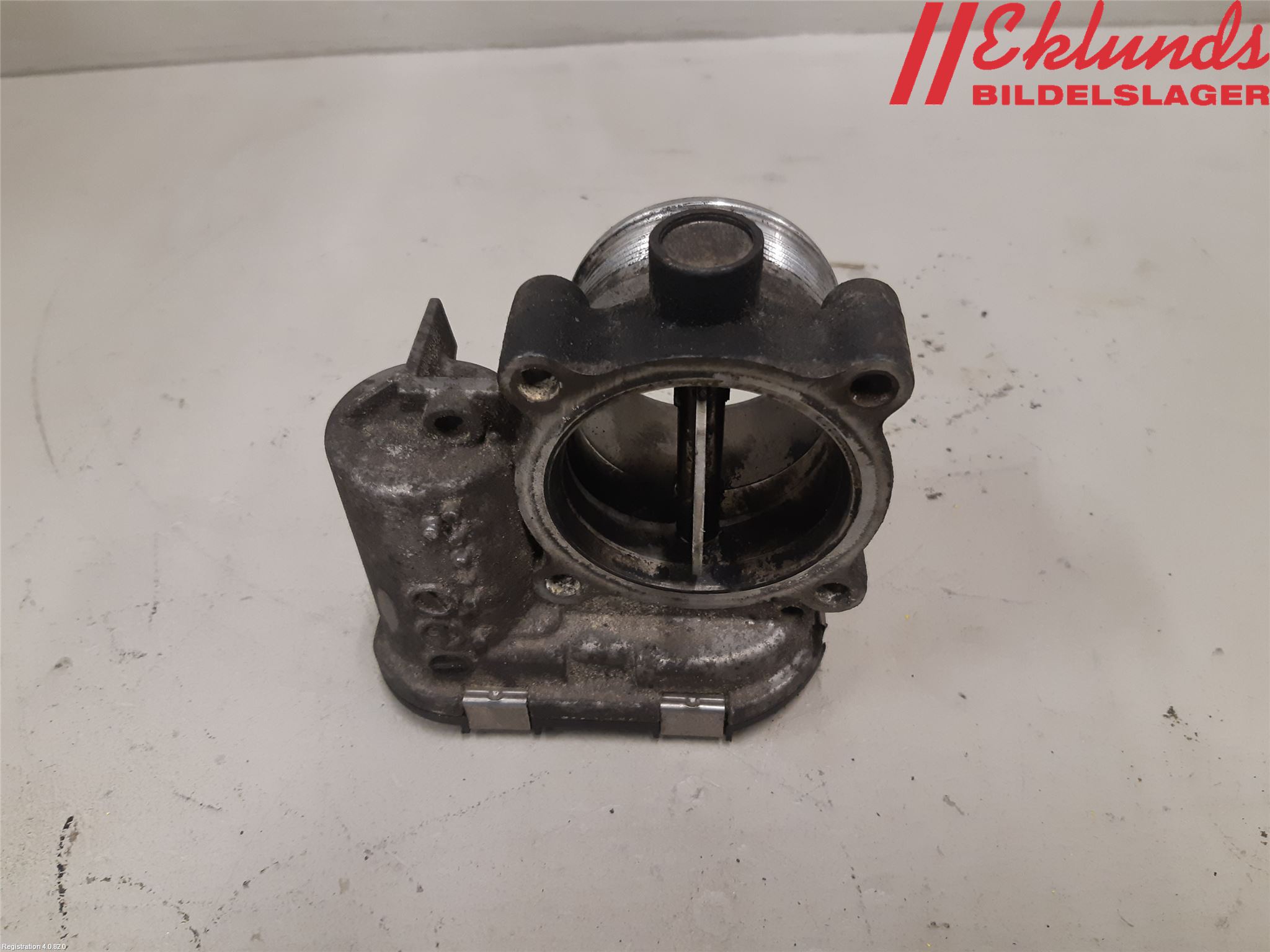 Volvo XC60 09-13 Injspjällhus