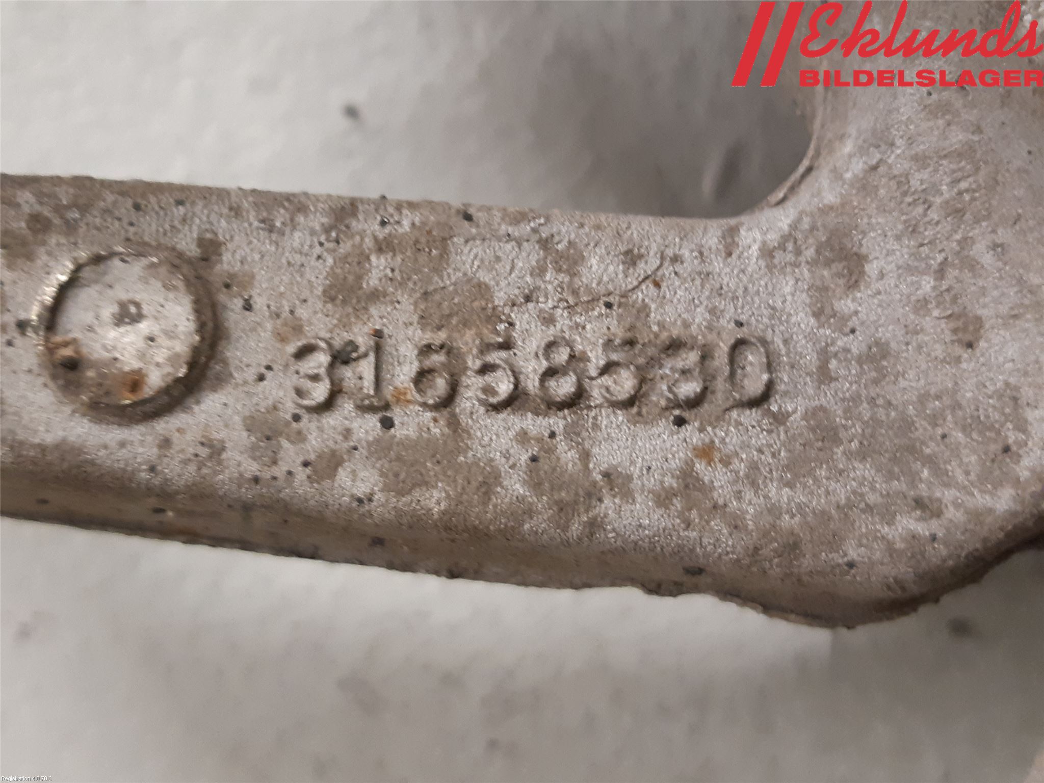 Volvo V90 17->> Hjullagerhus-Spindel Hö B