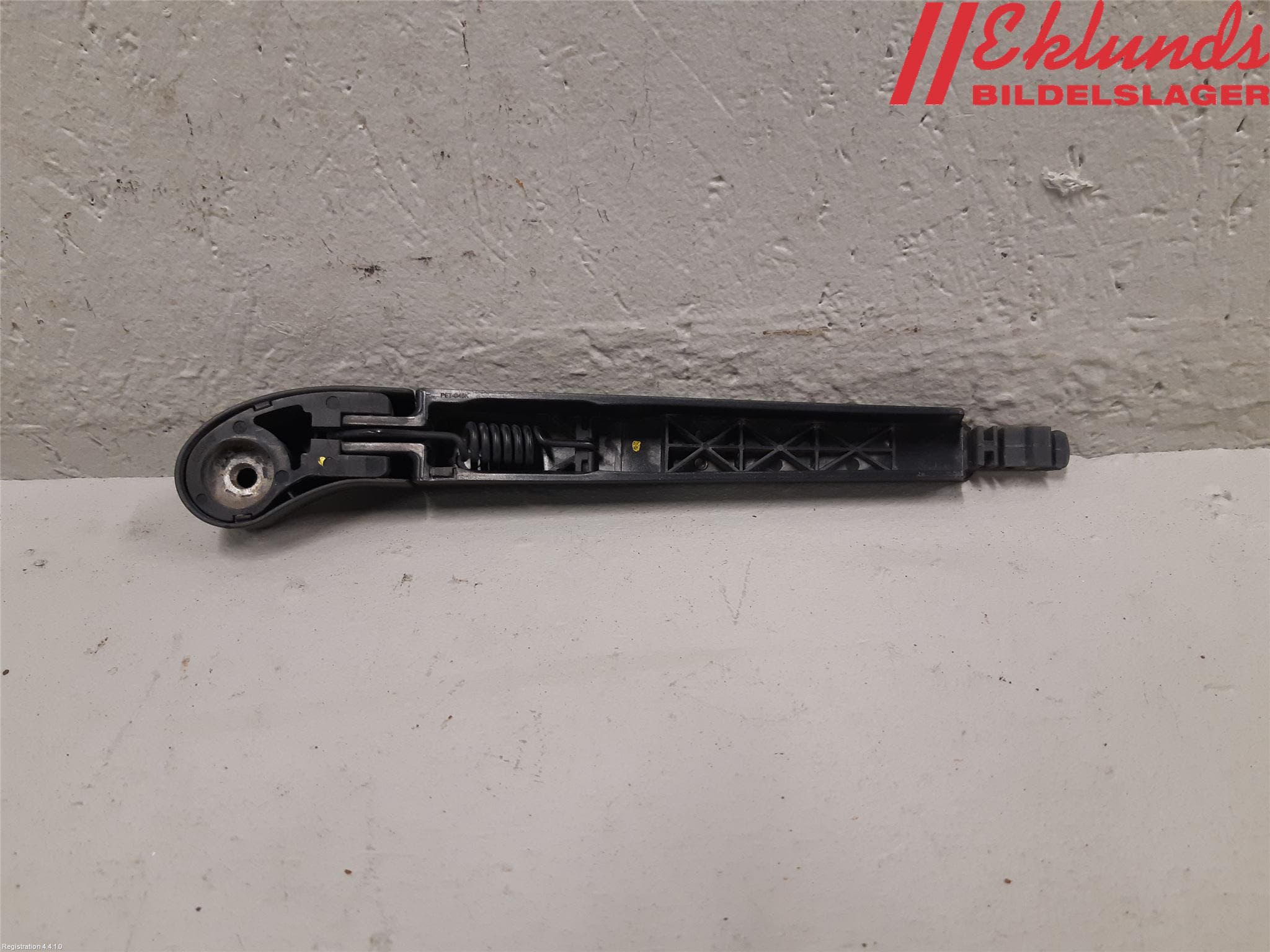 Hyundai i30 GD 13-17 Torkararm-Bakruta