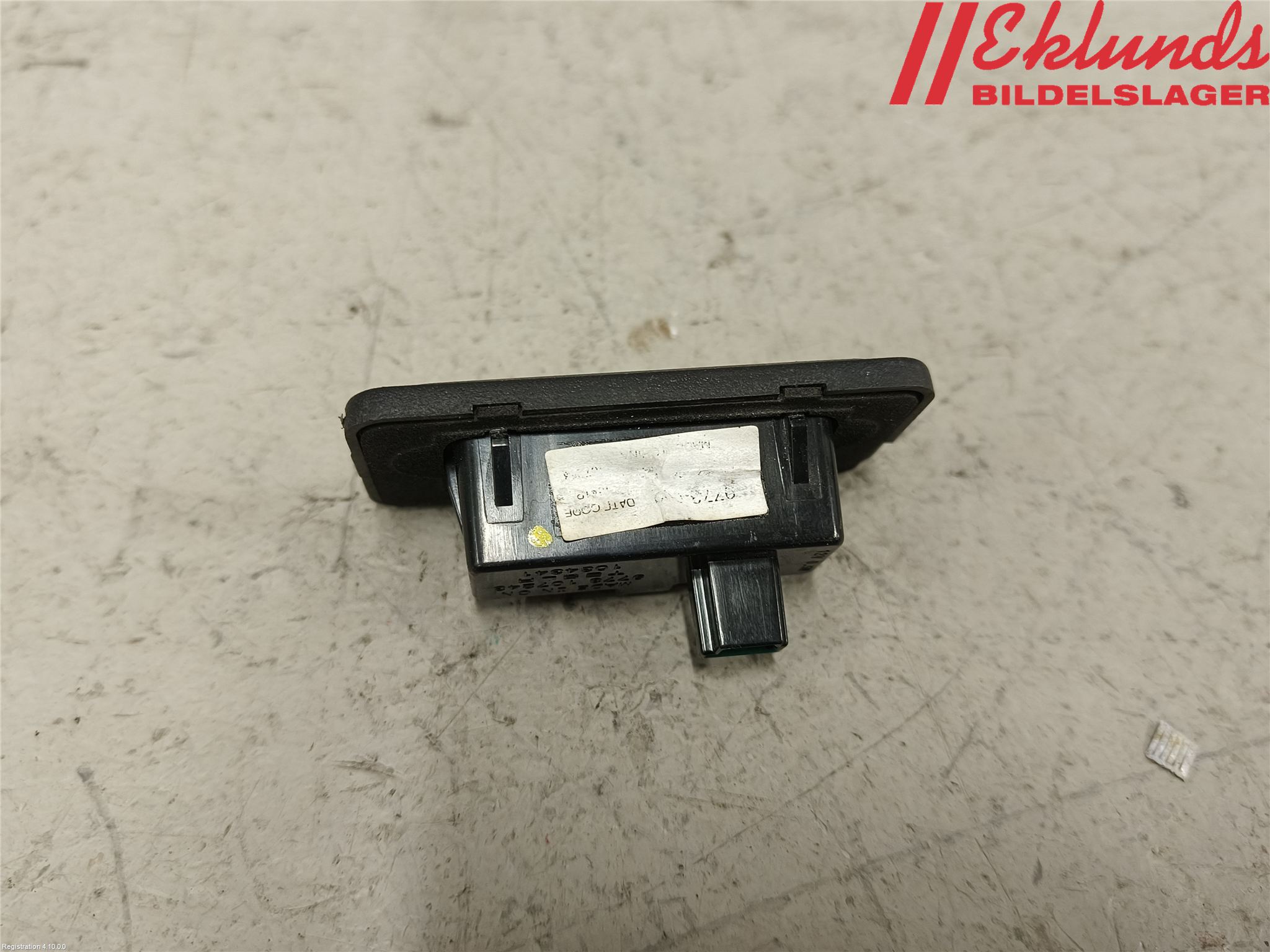 Tesla MODEL S 13- Skylt Belysning