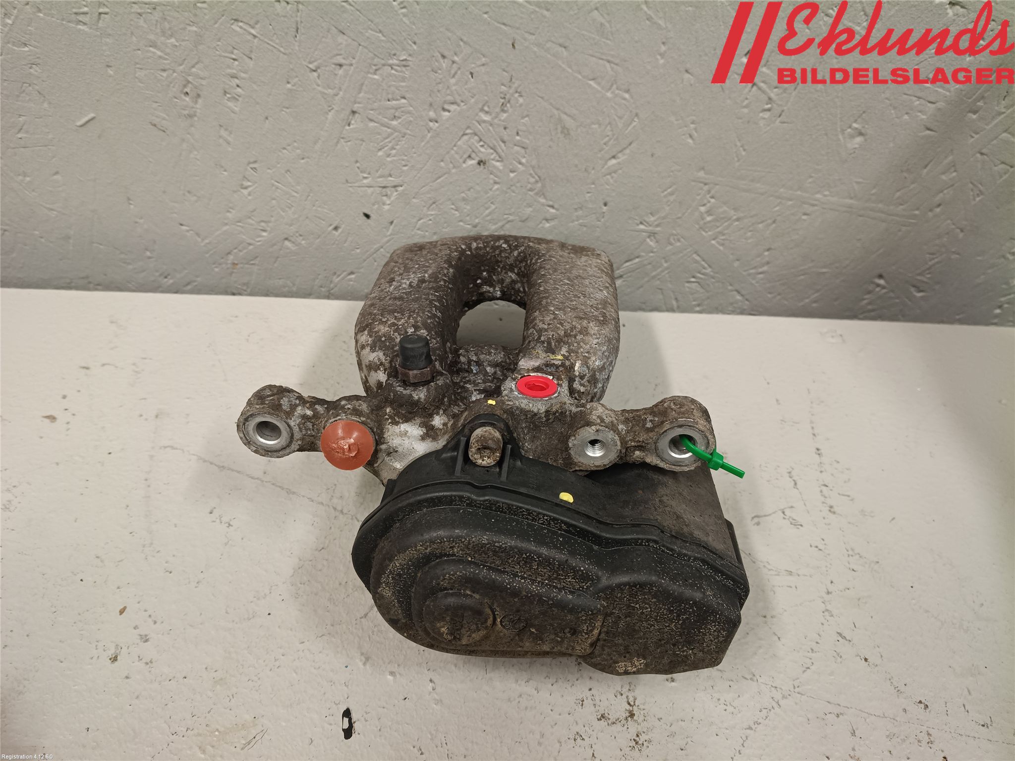 Opel ASTRA K 16-22 Bromsok Bak Höger